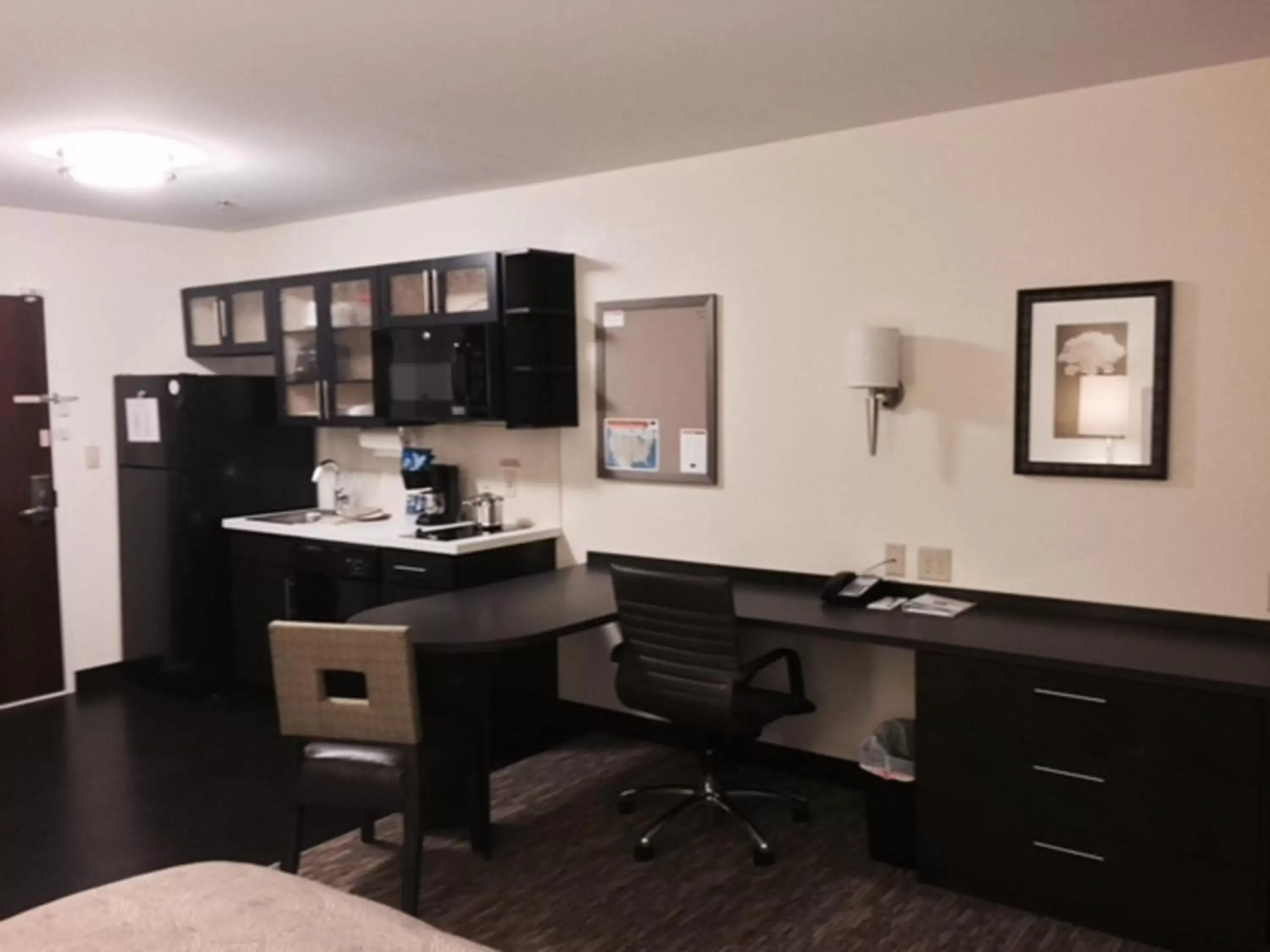 Photo of the whole room in Candlewood Suites Youngstown W - I-80 Niles Area, an IHG Hotel