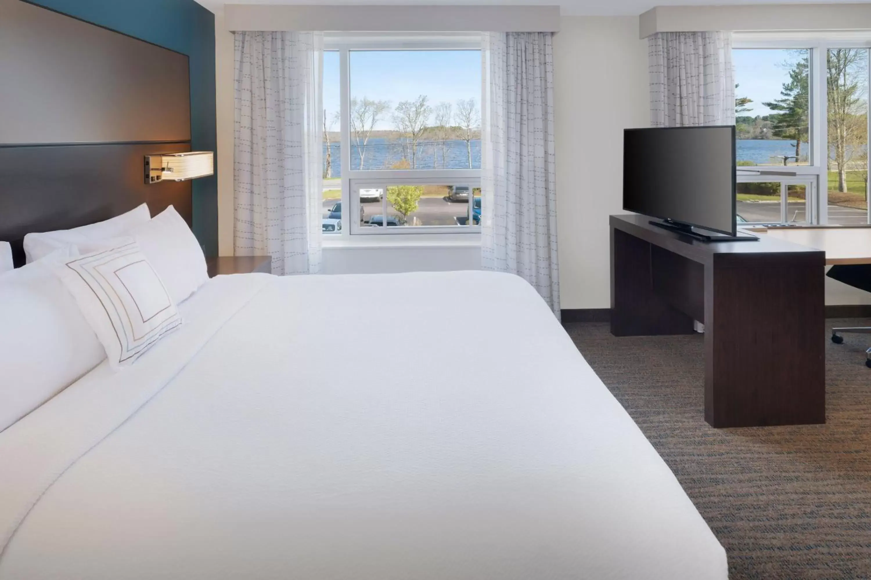 Photo of the whole room, Bed in Residence Inn by Marriott Boston Bridgewater
