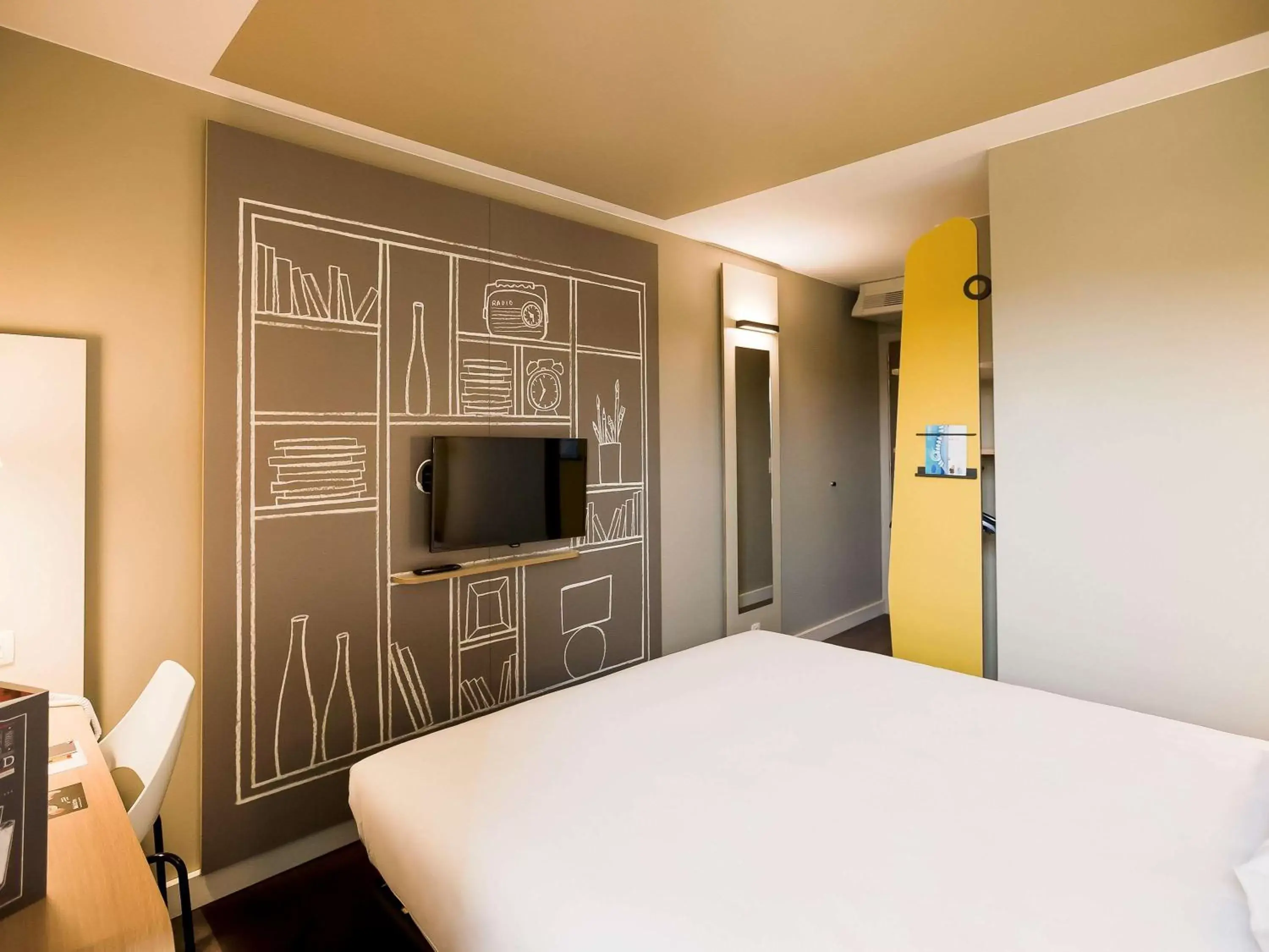 Photo of the whole room, Bed in Ibis Wavre Brussels East