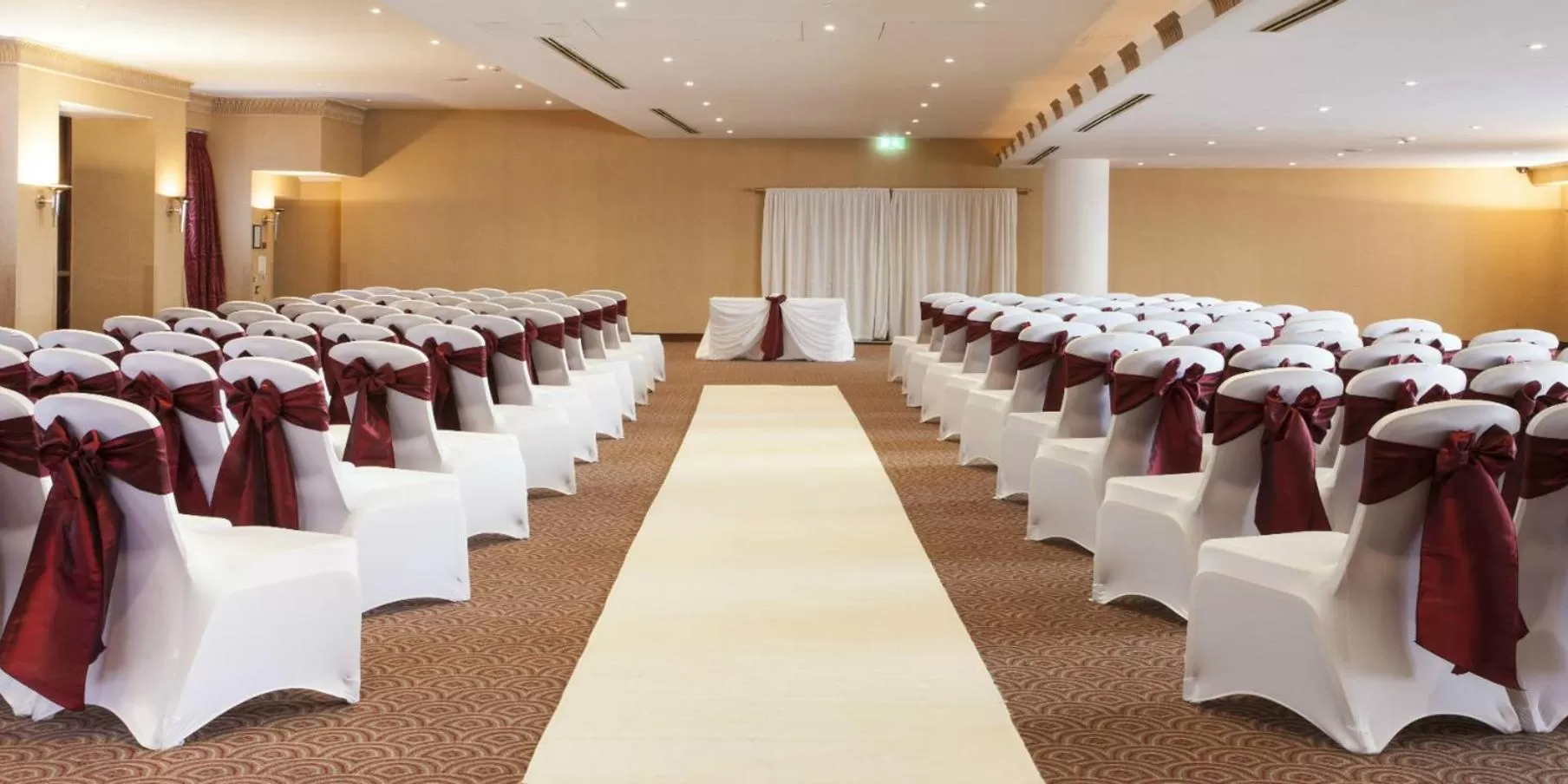 Meeting/conference room in Crowne Plaza Liverpool - John Lennon Airport by IHG