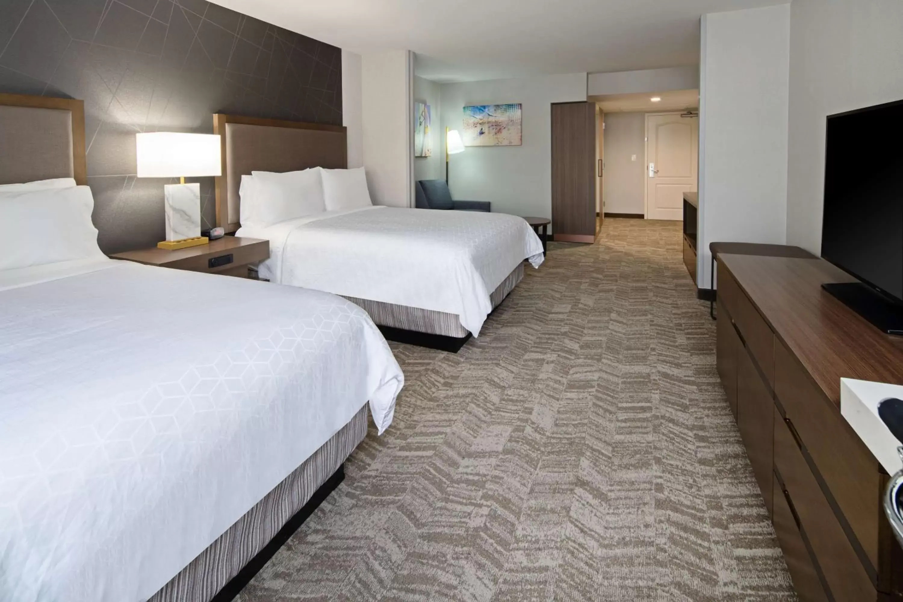Bedroom, Bed in Best Western Valencia/Six Flags Inn & Suites