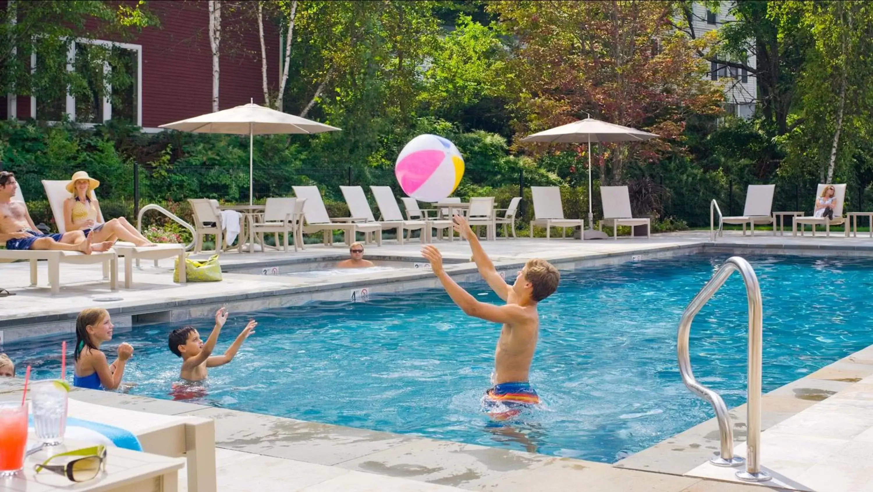 Swimming Pool in Green Mountain Inn