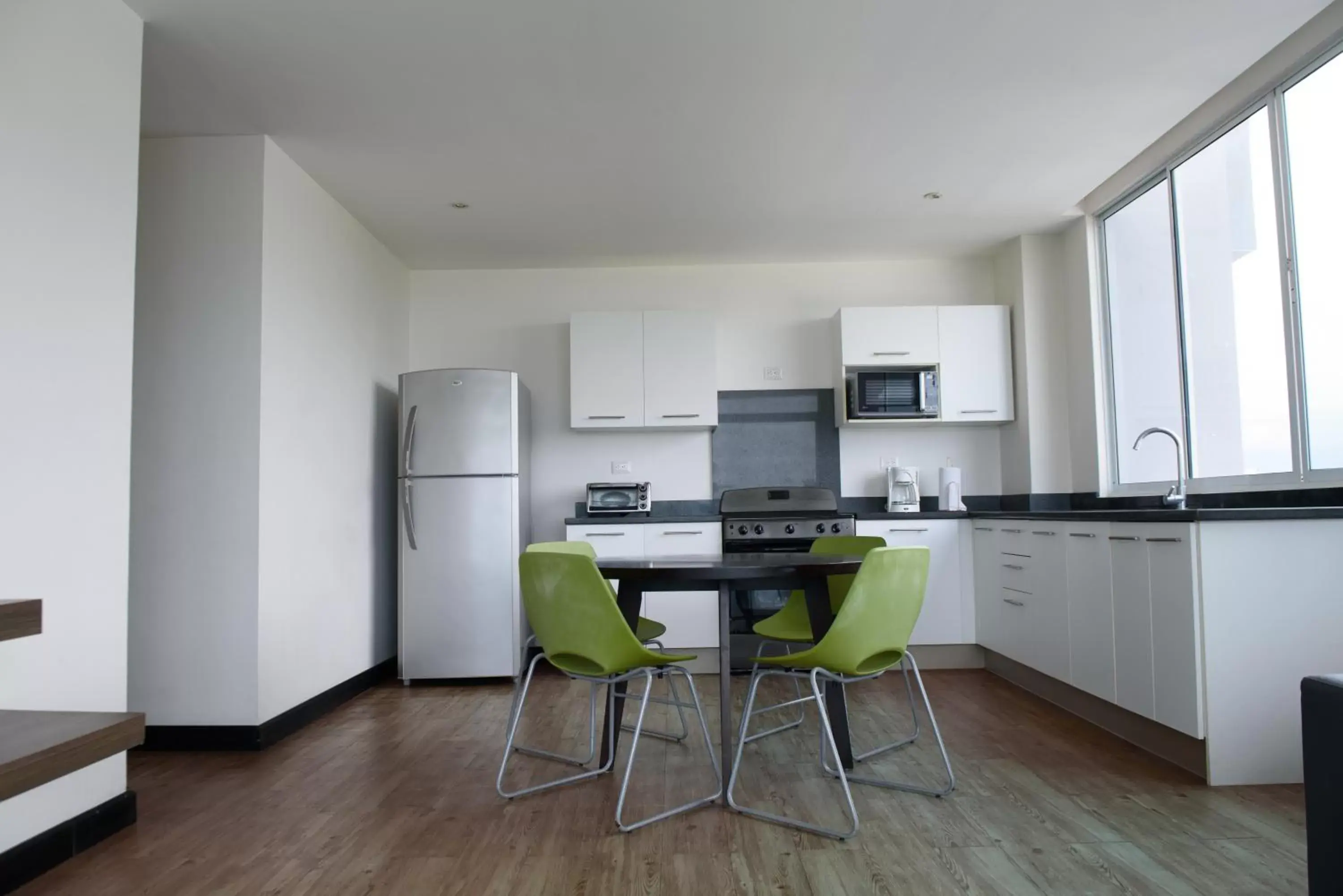 Kitchen/Kitchenette in Puerto Azul Resort & Club Nautico