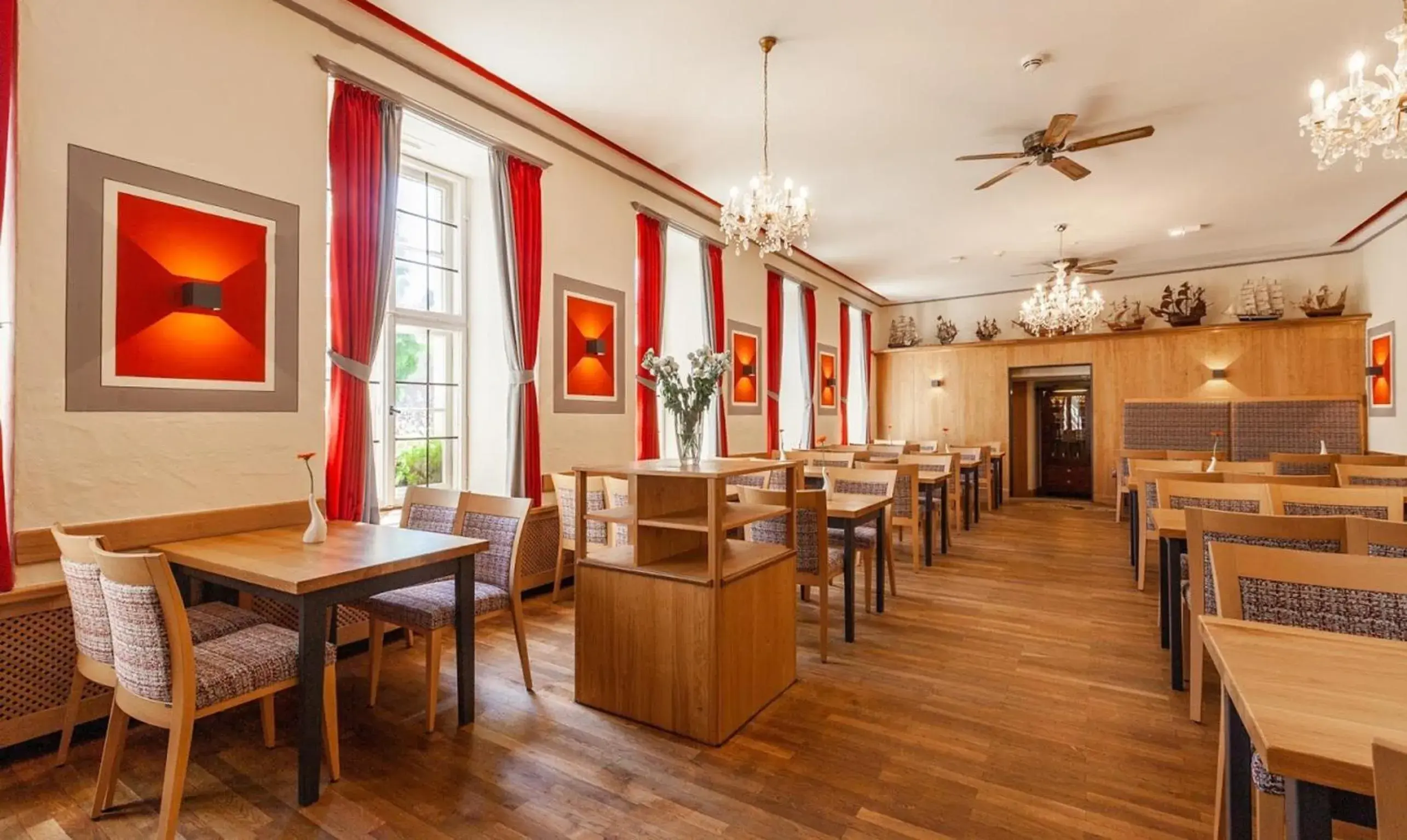 Dining area, Restaurant/Places to Eat in Hotel Residence