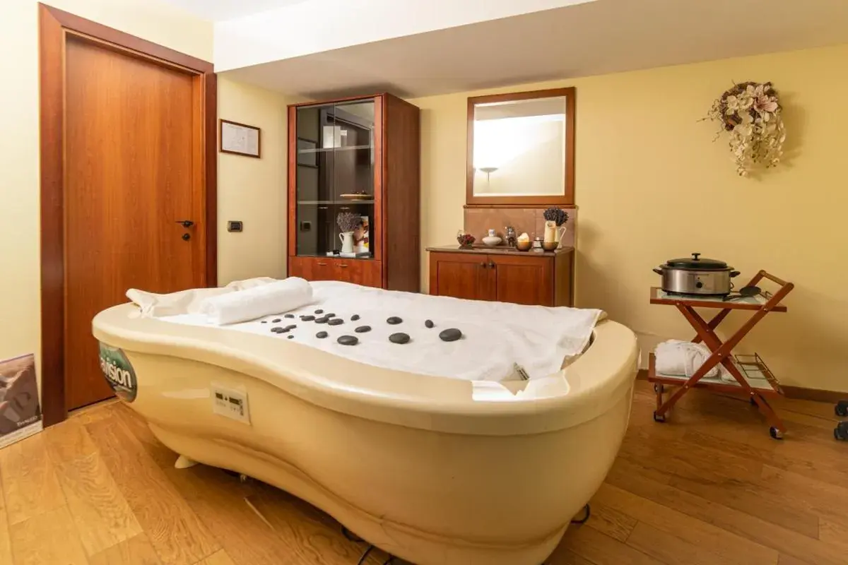 Spa and wellness centre/facilities in Lux Garden Hotel