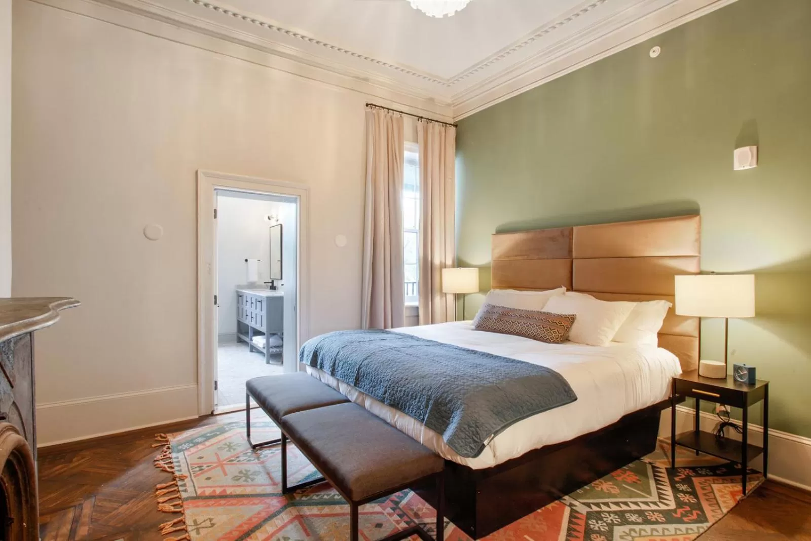 Bed in The Present Hotel