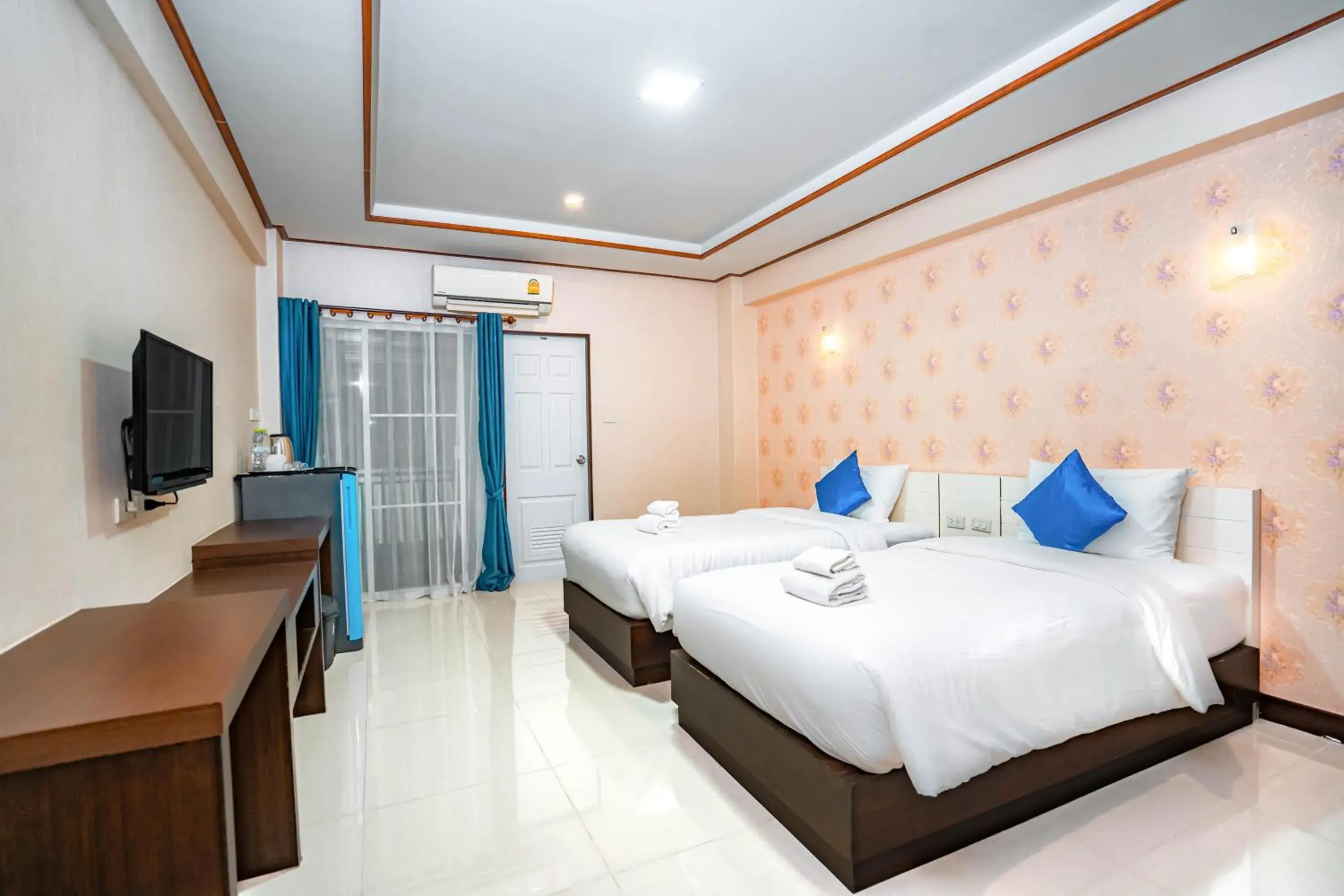 Bedroom, Bed in Blue Sky Residence Airport Bedroom, Bed in Blue Sky Residence Airport