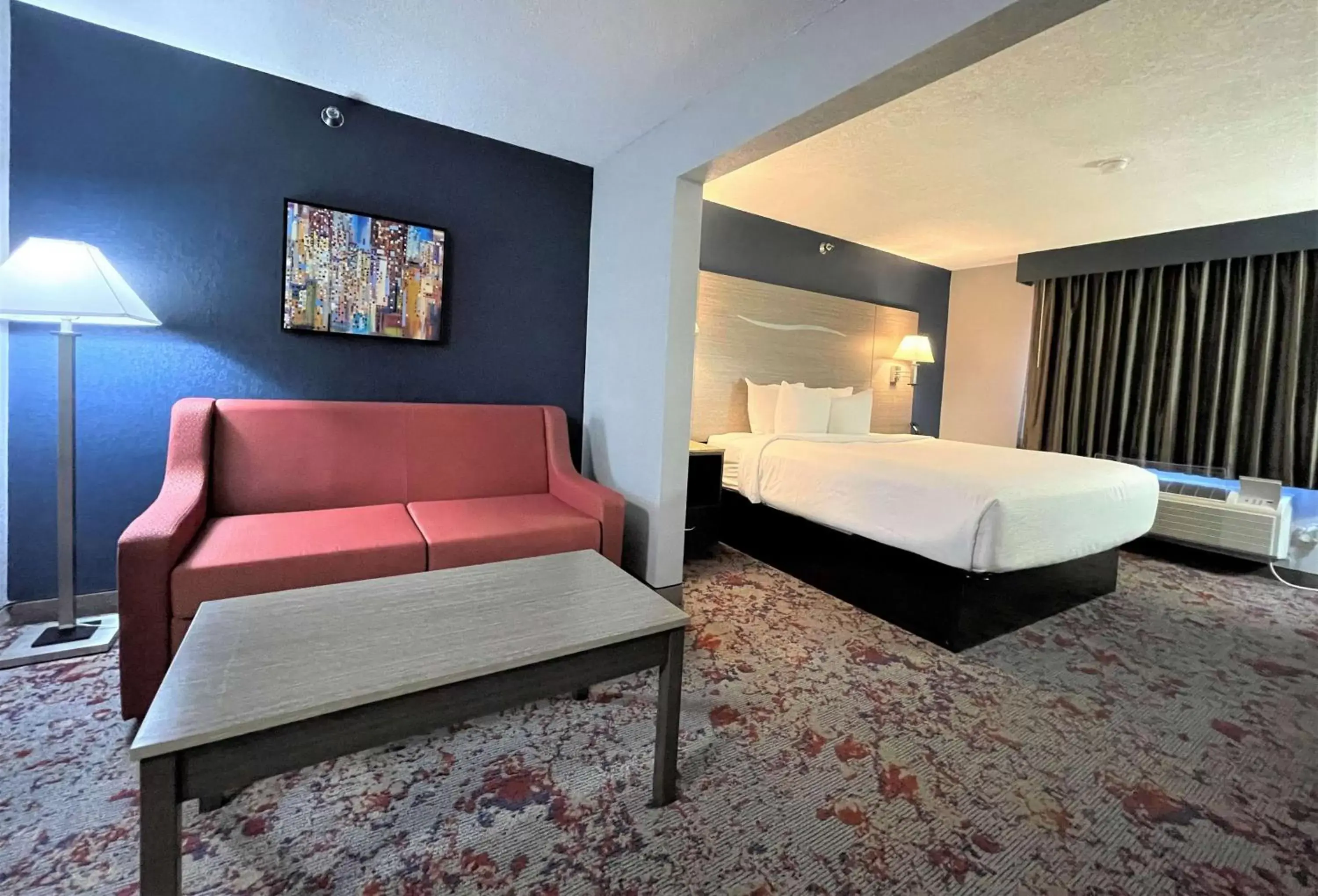 Bedroom, Bed in Best Western Kokomo Hotel