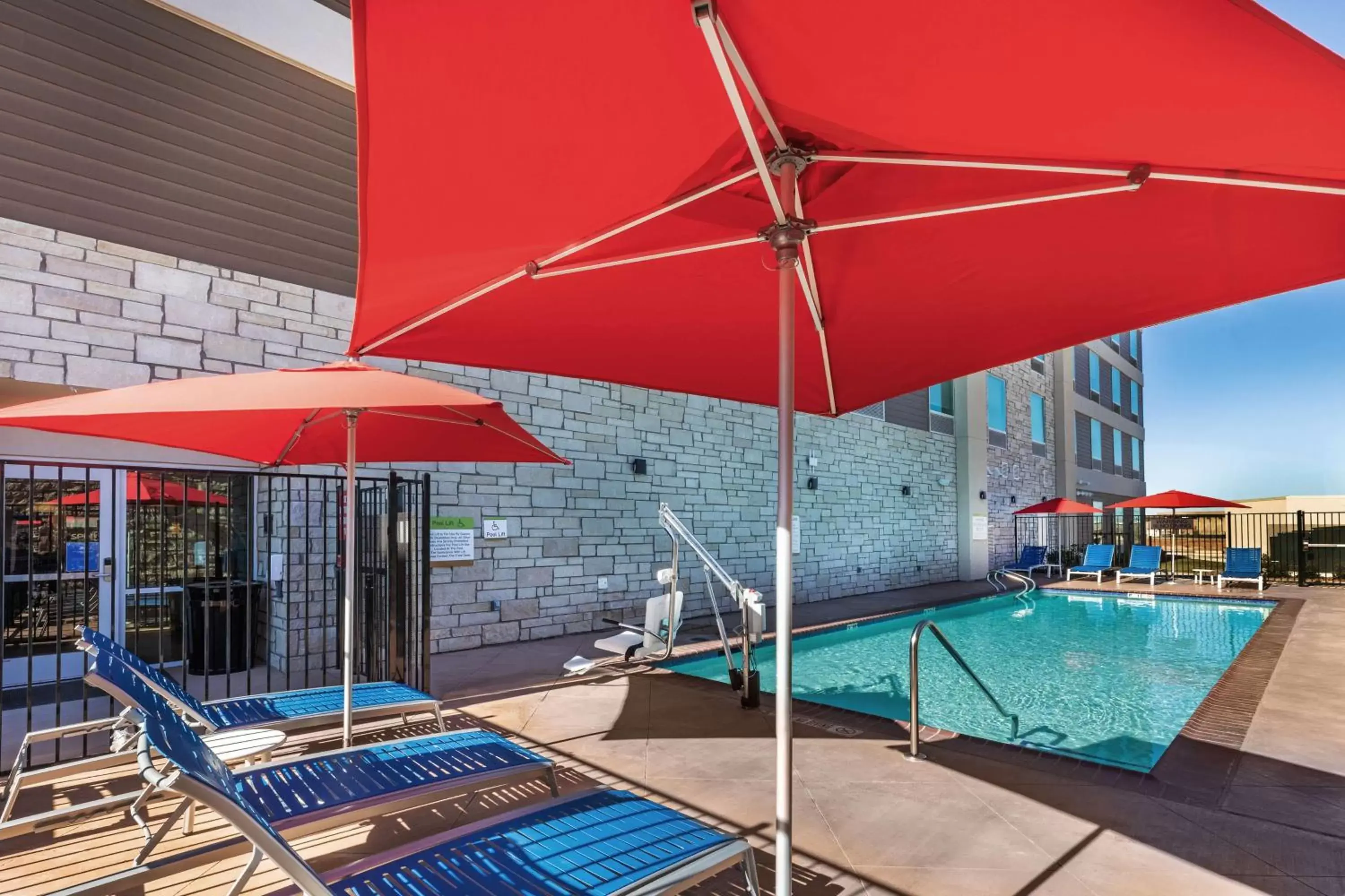 Pool view, Swimming Pool in Home2 Suites By Hilton Midland East, Tx