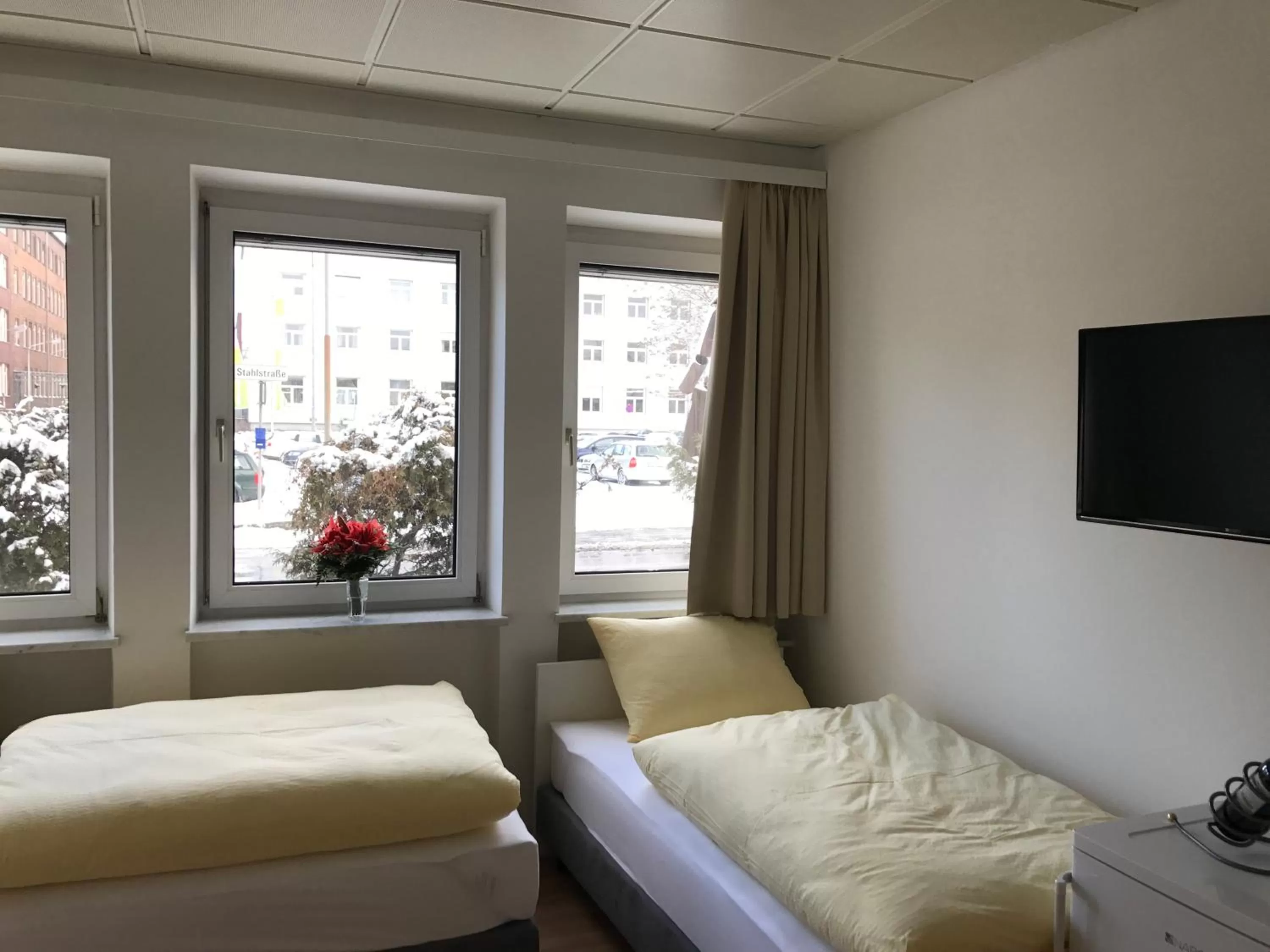 Photo of the whole room, Bed in Montagehotel Bed & Steel