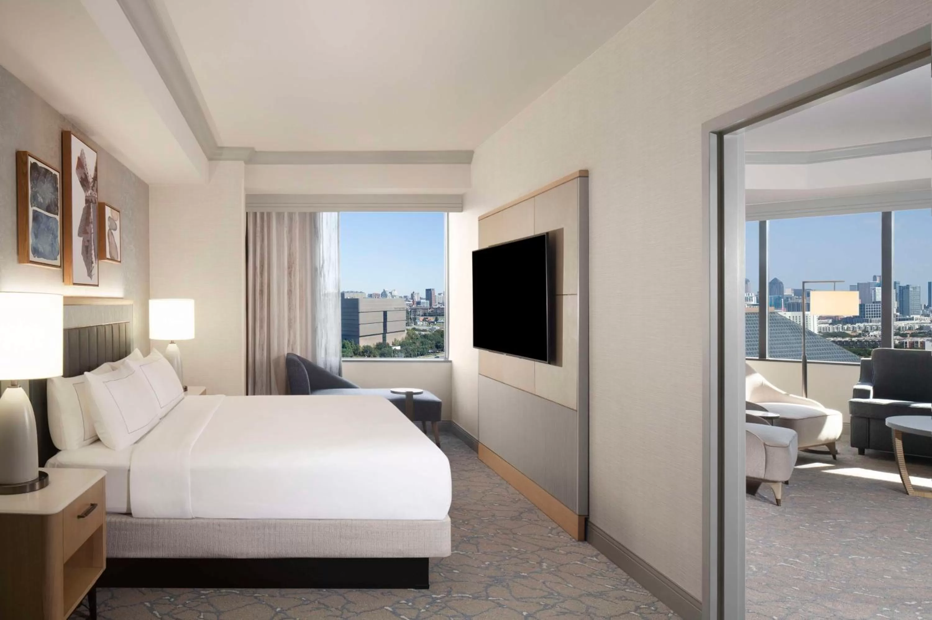 Bed in Hilton Anatole