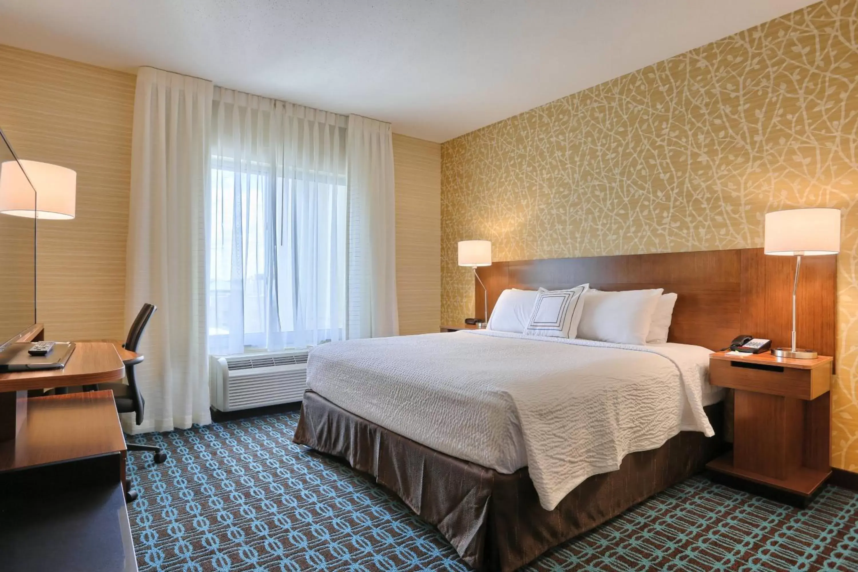 Photo of the whole room, Bed in Fairfield by Marriott Inn & Suites Philadelphia Horsham
