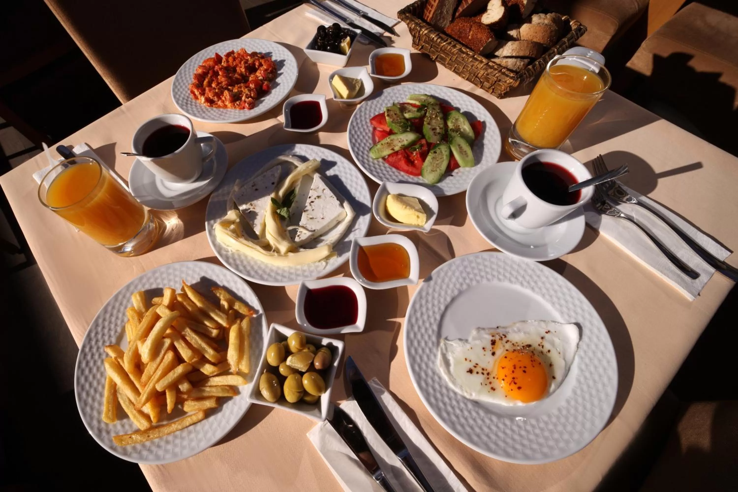 Restaurant/places to eat in Stargate Hotel&Spa