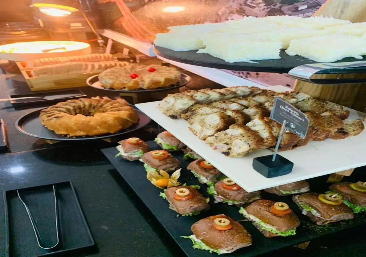 Breakfast in Alameda Vitória Hotel