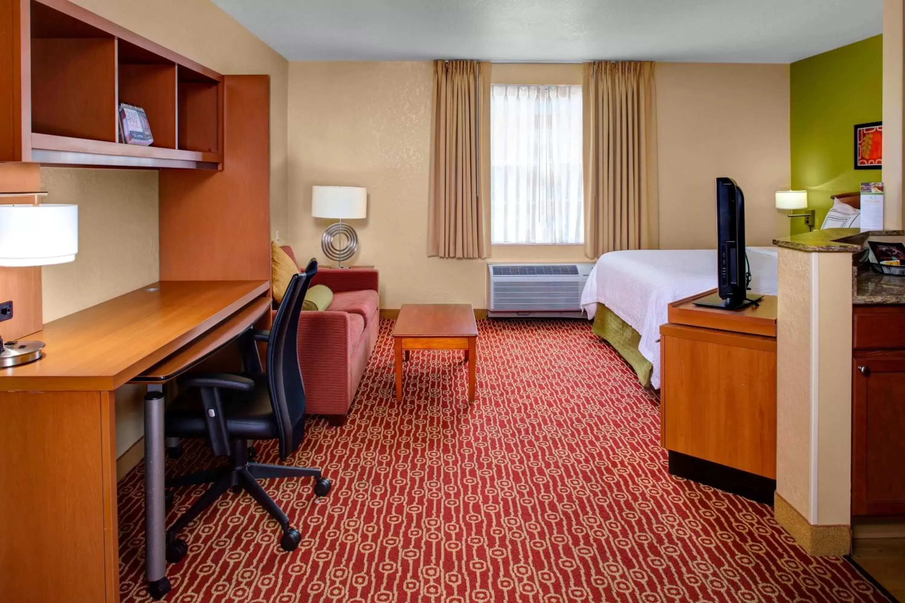 Bedroom in Towneplace Suites by Marriott Cleveland Westlake