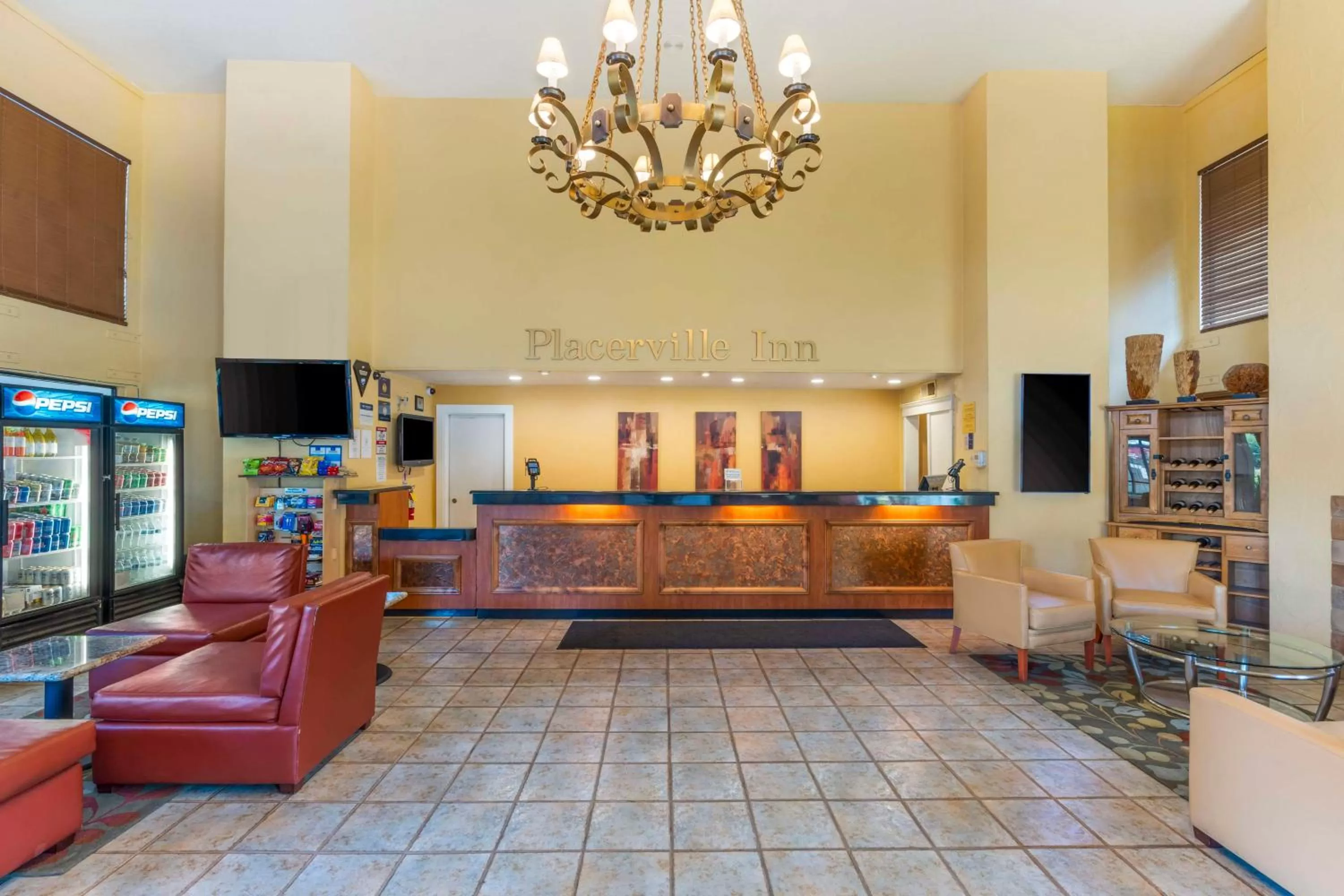 Lobby or reception in Best Western Plus Placerville Inn