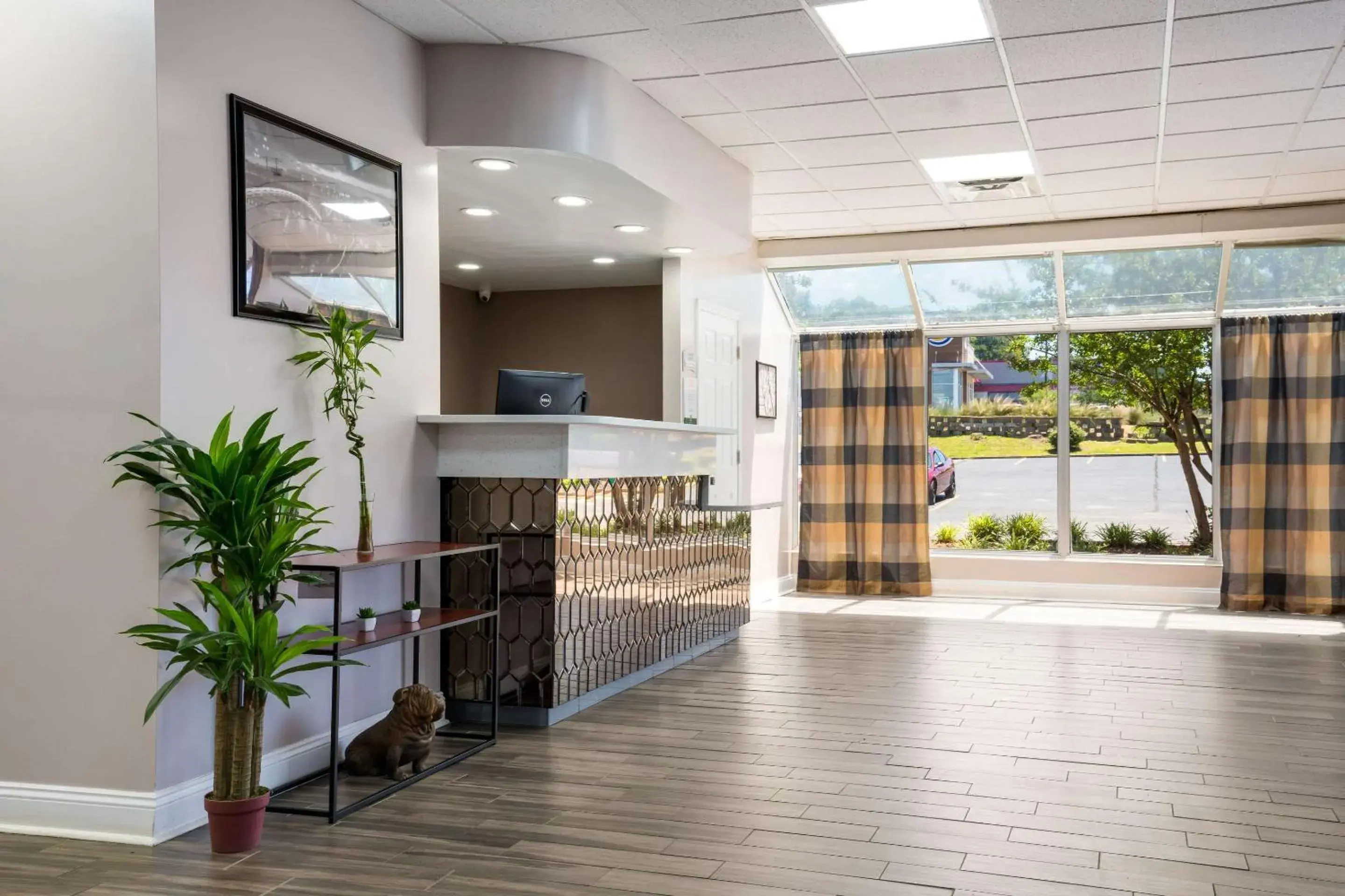 Lobby or reception in Quality Inn Starkville near University Lobby or reception in Quality Inn Starkville near University