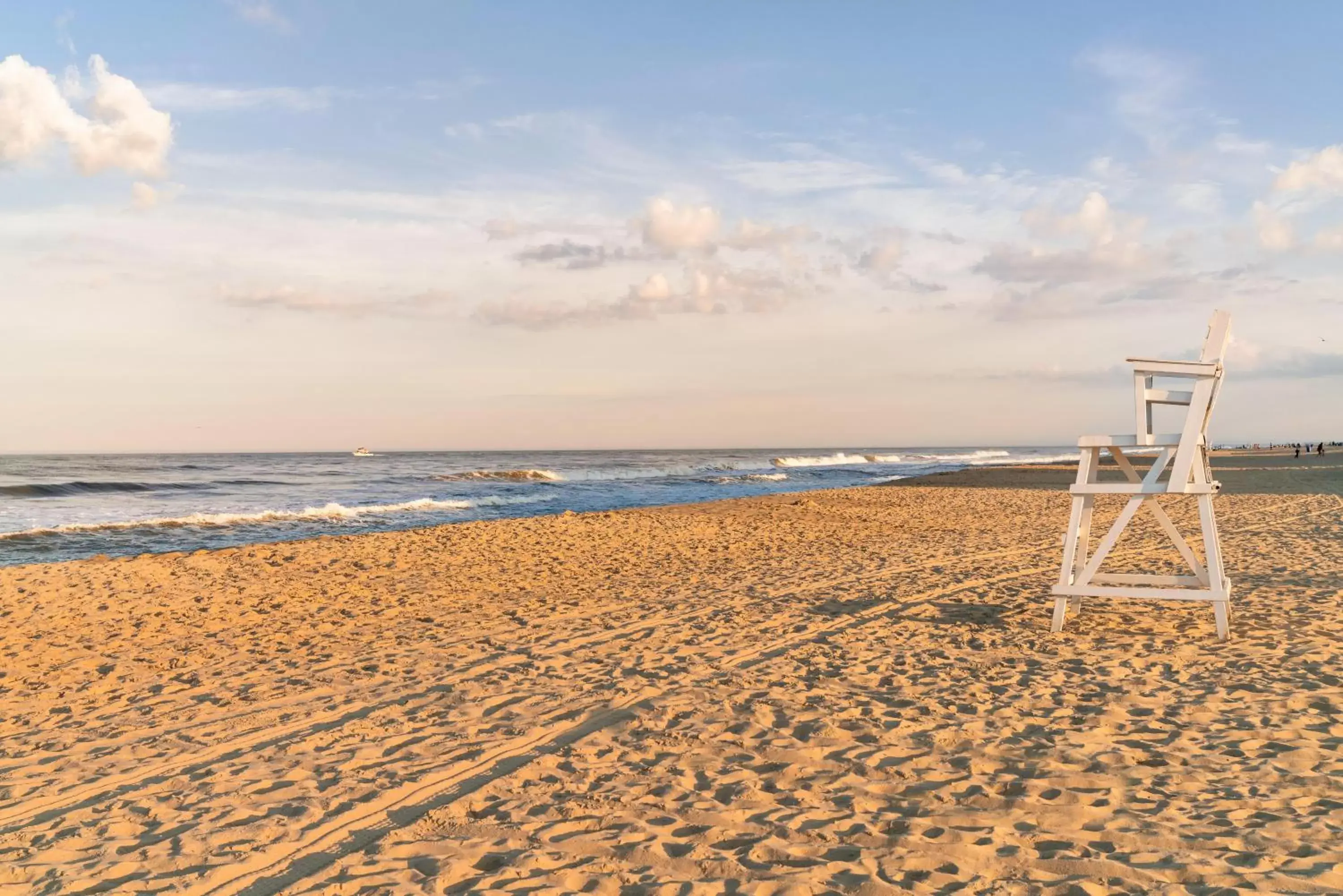 Beach in Quality Inn Boardwalk