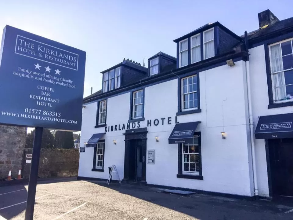 Facade/entrance, Property Building in Kirklands Hotel