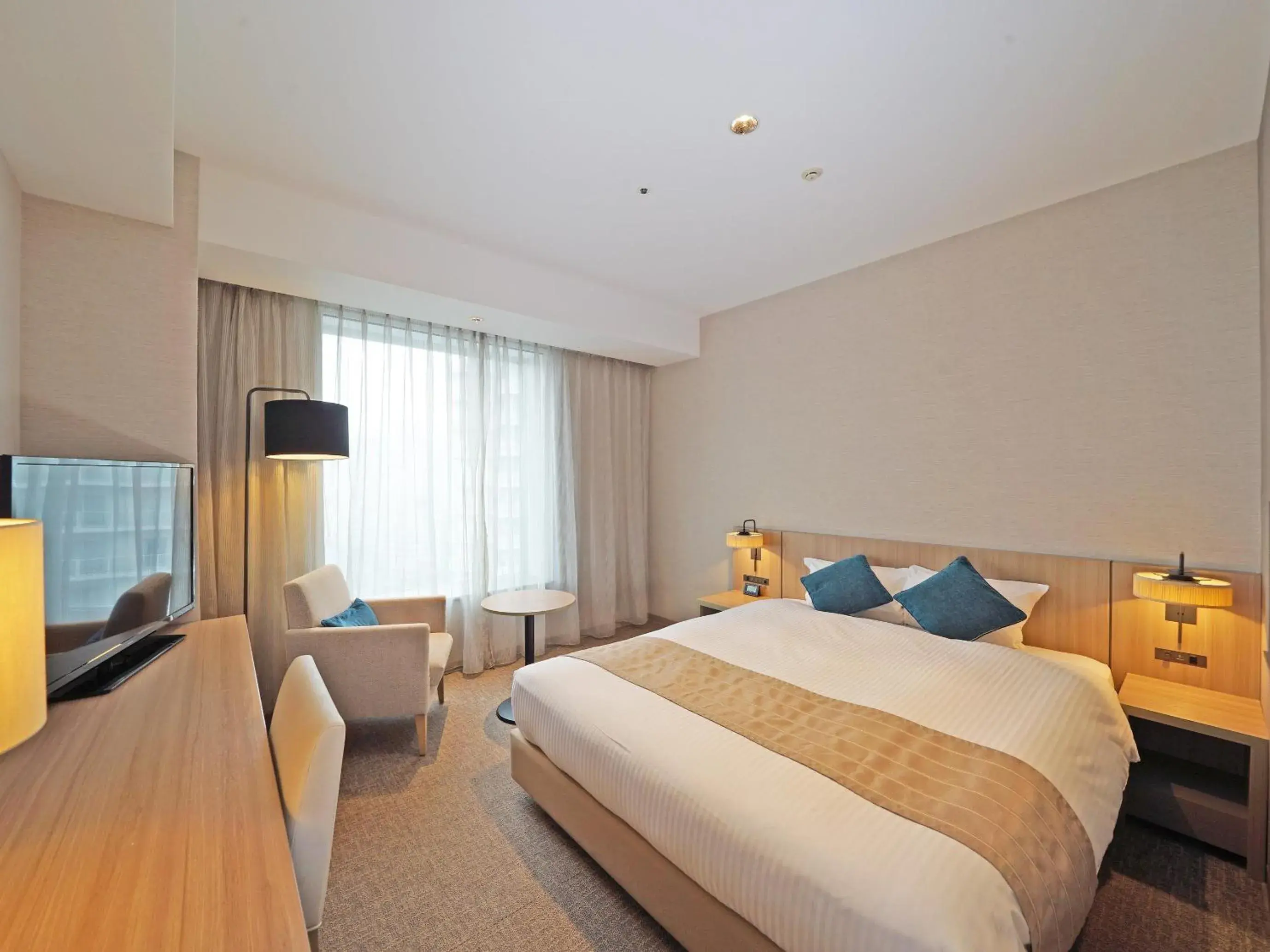 Photo of the whole room in the square hotel Yokohama Minatomirai