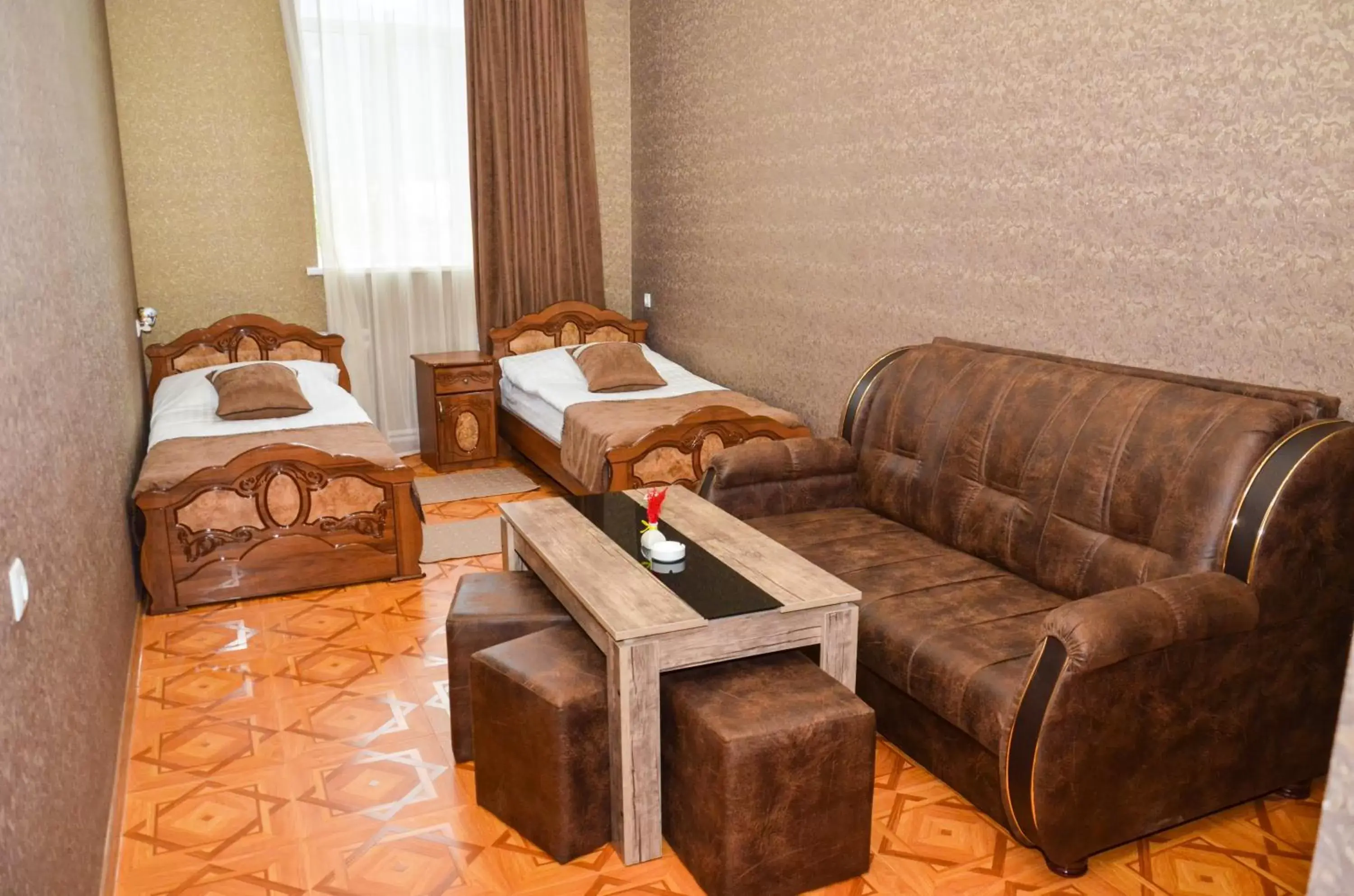 Twin Room with Shower in Zangezur Hotel Twin Room with Shower in Zangezur Hotel