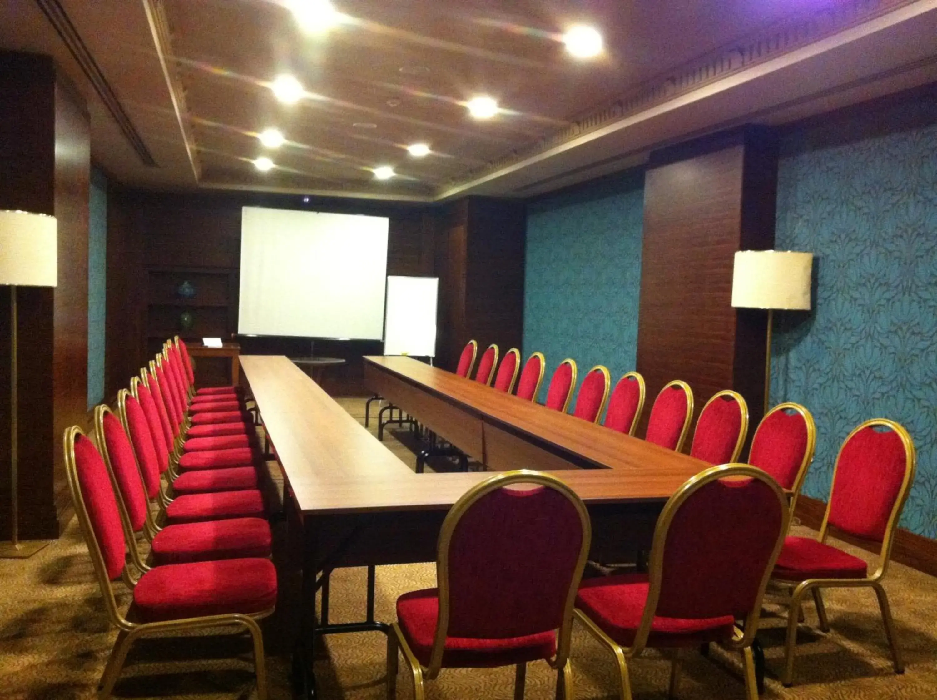 Banquet/Function facilities in Oran Hotel