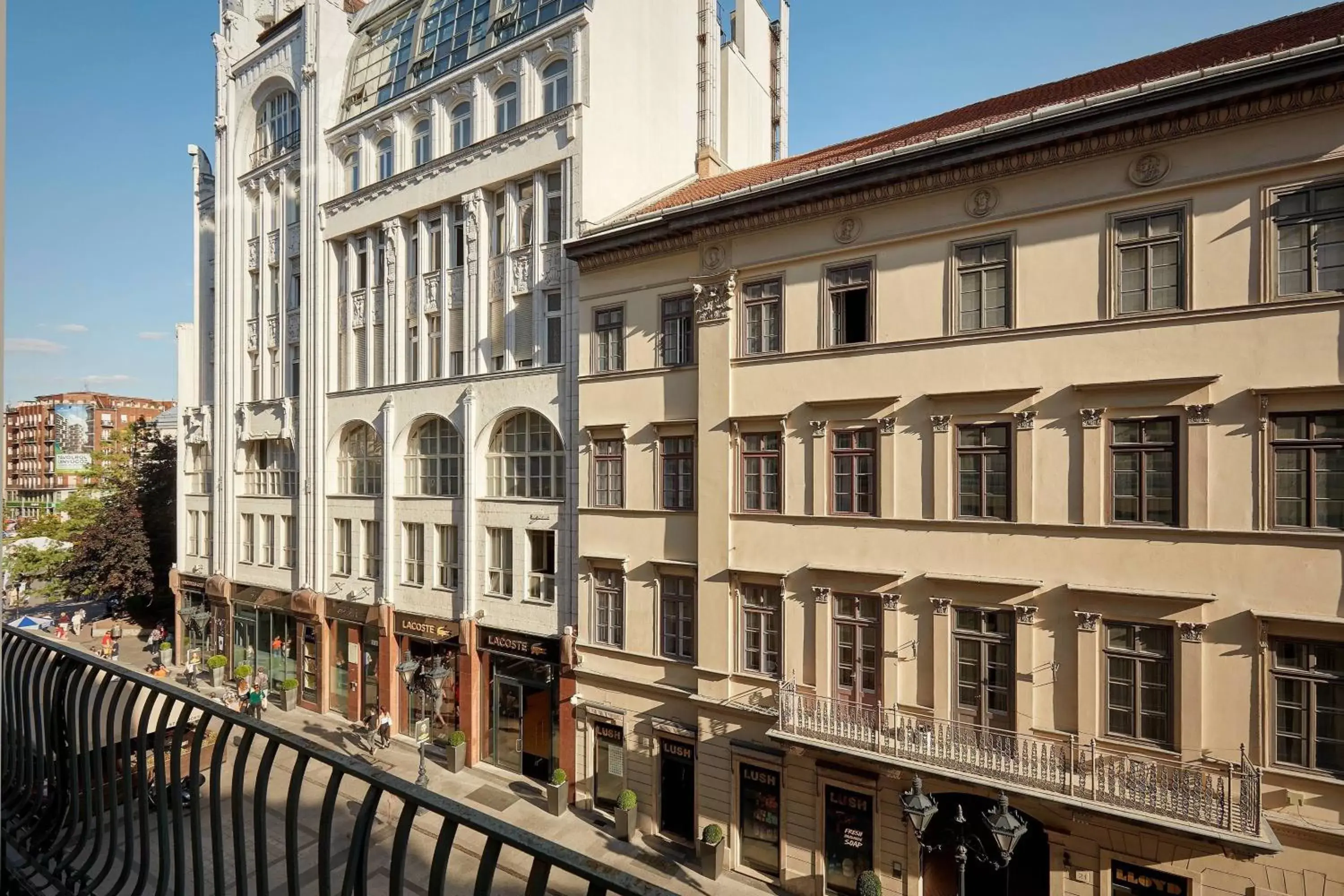 Photo of the whole room in The Ritz-Carlton, Budapest