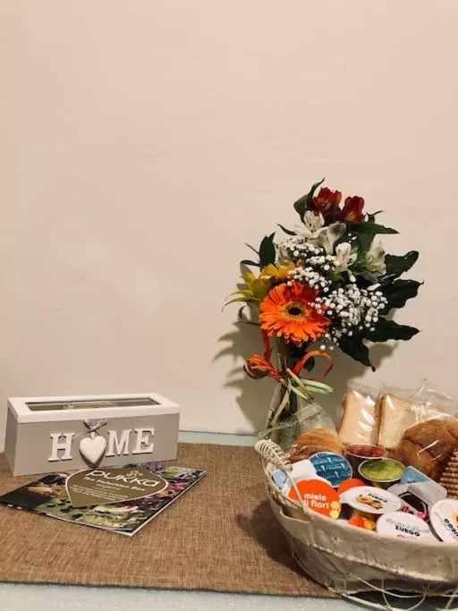 Coffee/tea facilities in BOSA HOME B&B