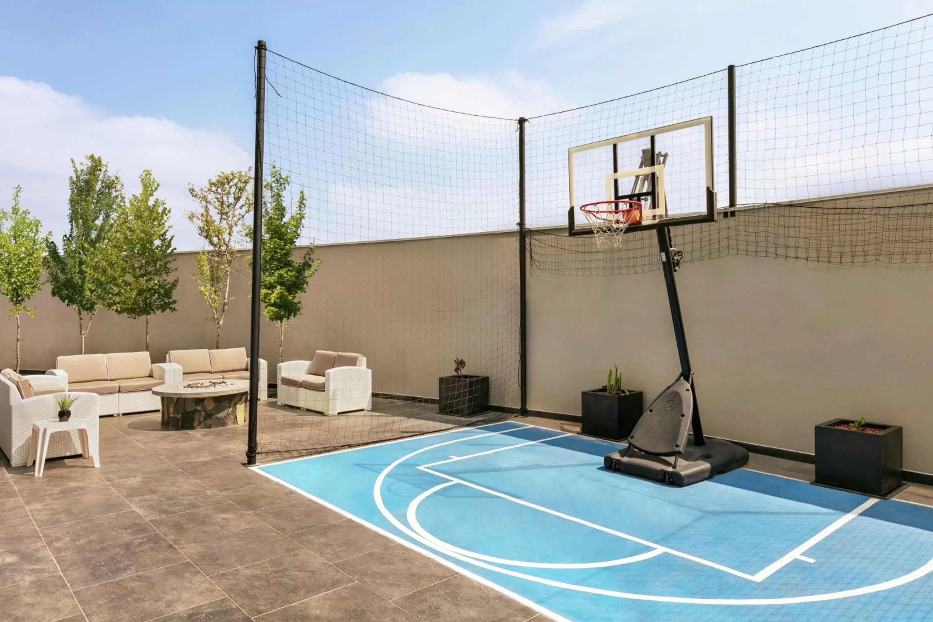 Pool view in Homewood Suites By Hilton Monterrey Apodaca