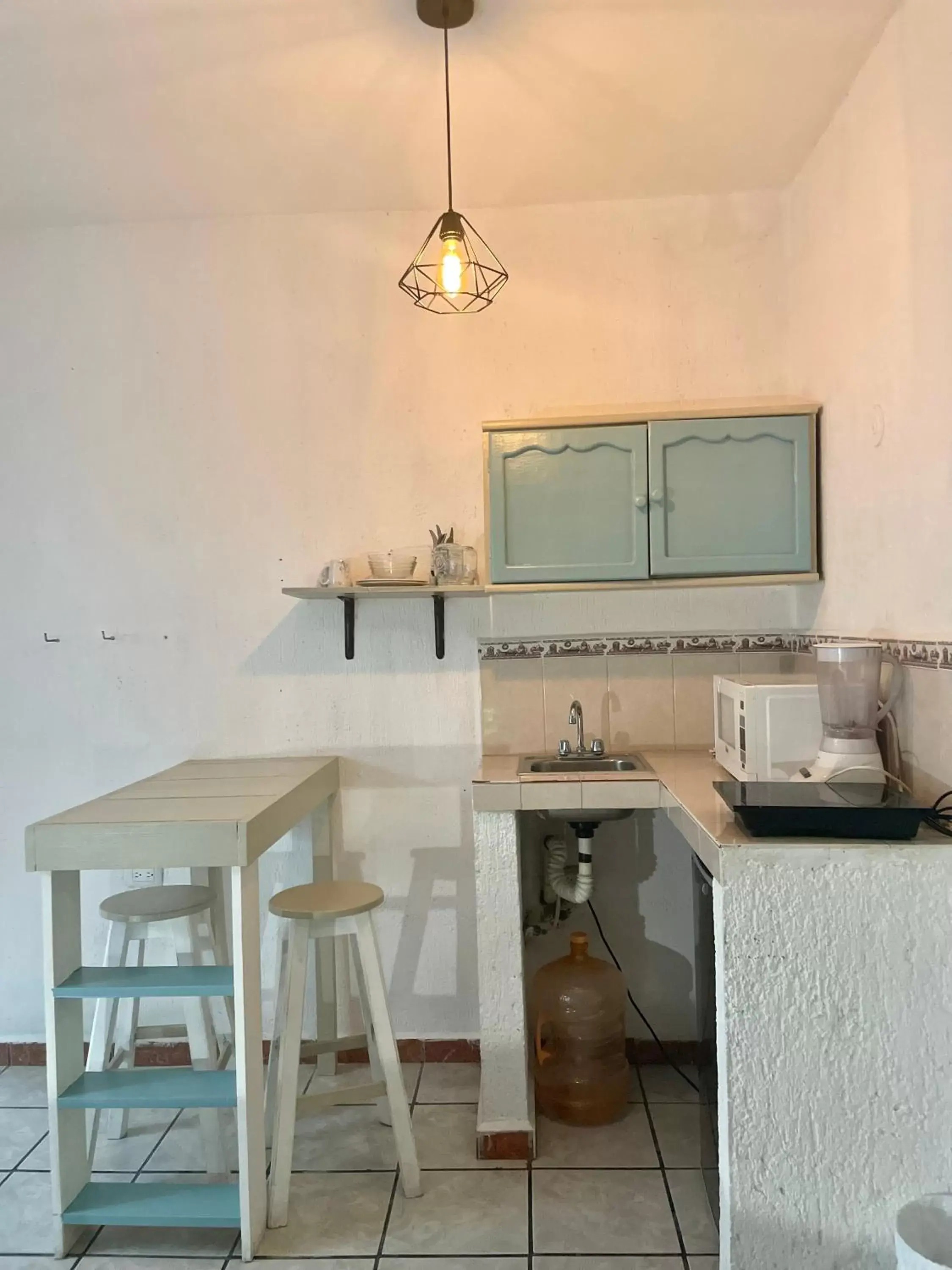 Kitchen or kitchenette, Kitchen/Kitchenette in Anana Coliving