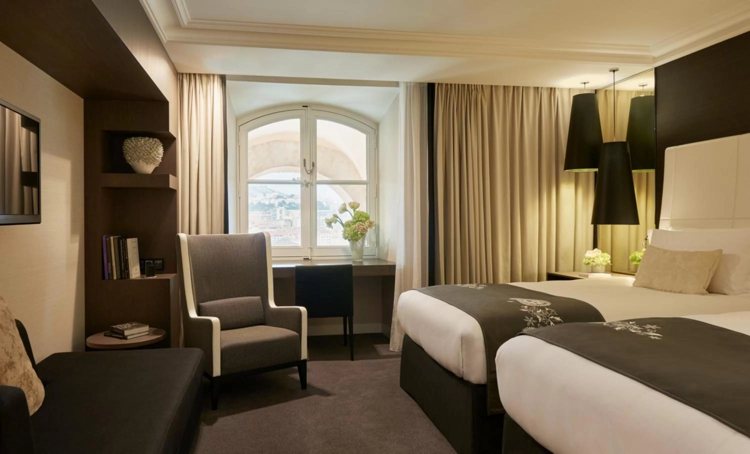 Photo of the whole room, Bed in InterContinental Marseille - Hotel Dieu by IHG