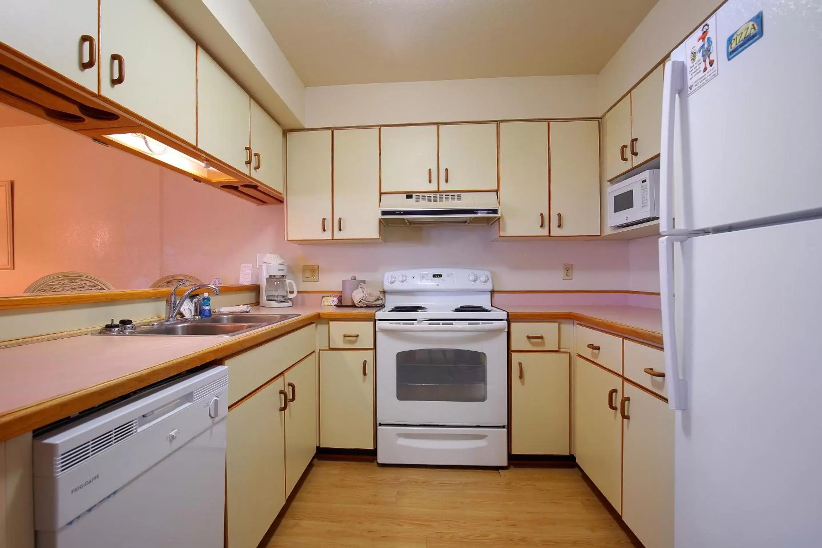 Kitchen or kitchenette, Kitchen/Kitchenette in Barrier Island Station, a VRI resort