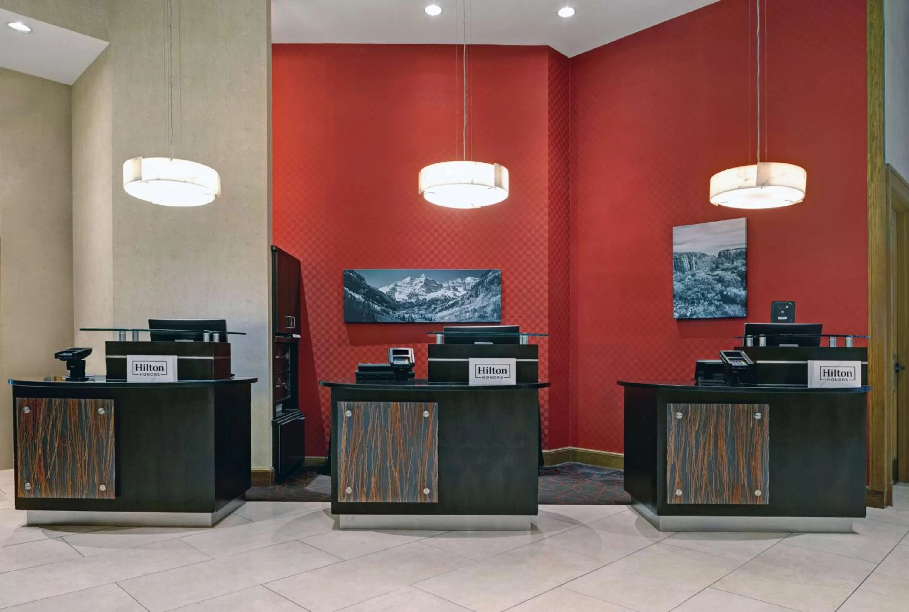 Lobby or reception in DoubleTree by Hilton Grand Junction