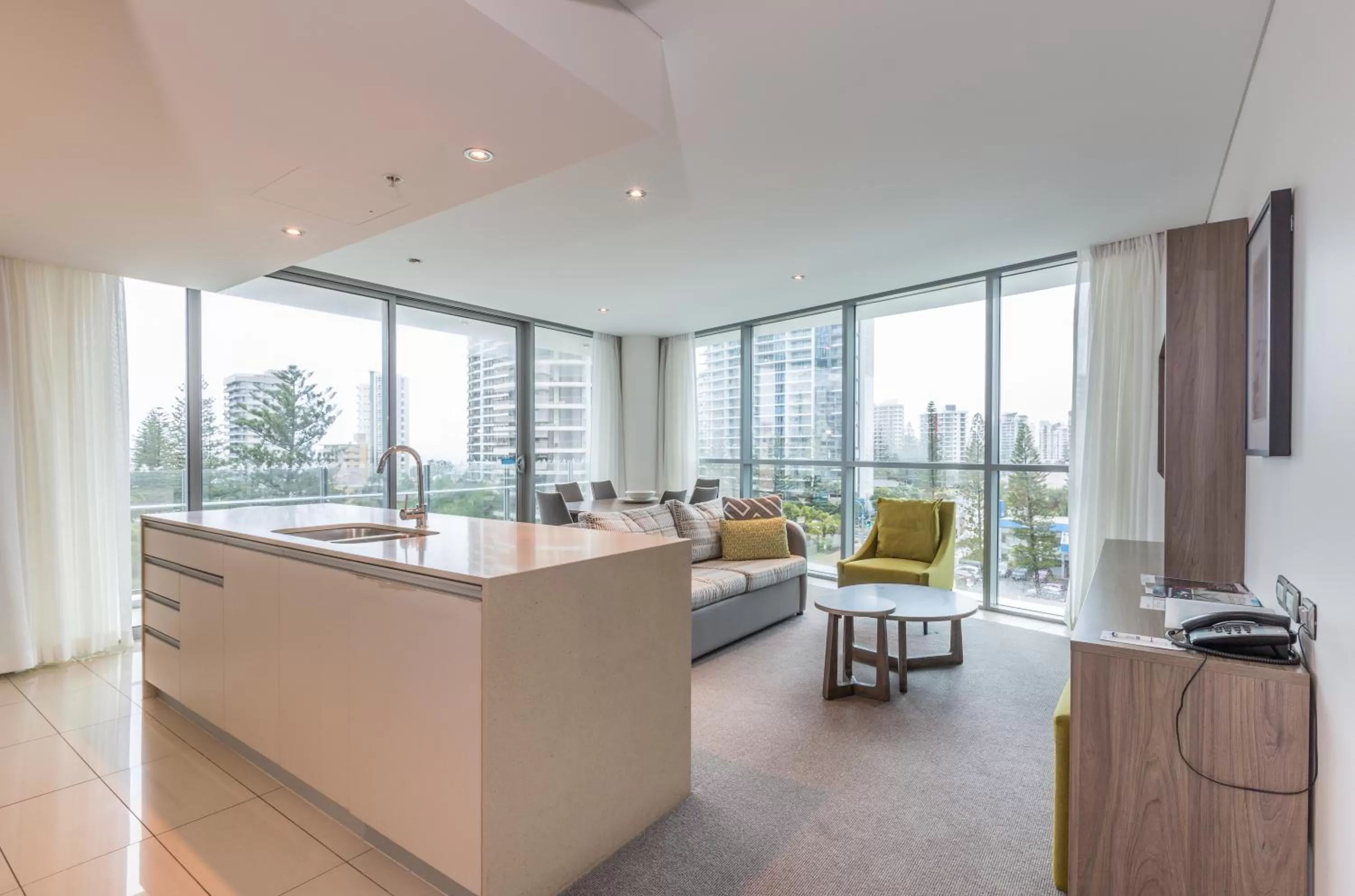 Living room in Wyndham Resort Surfers Paradise