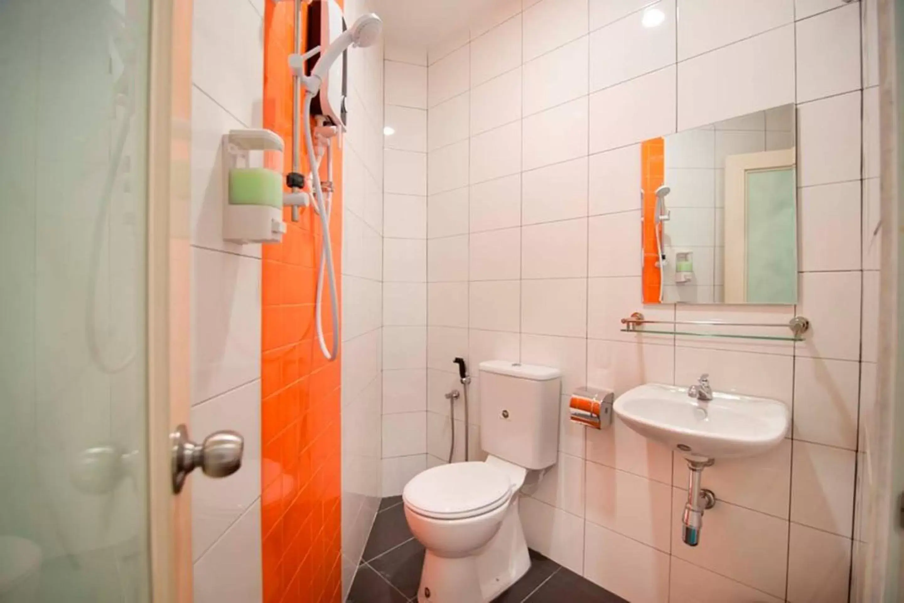 Bathroom in Big Orange Hotel Sungai Petani