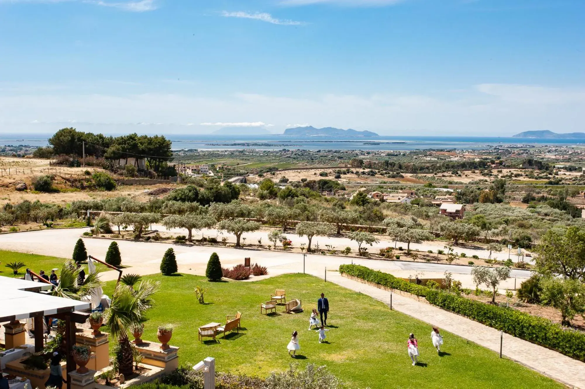 Garden view in Hotel Baglio Oneto dei Principi di San Lorenzo - Luxury Wine Resort