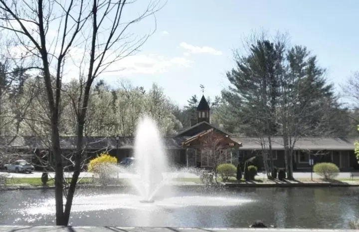 Property building, Winter in Village Inn - Blowing Rock