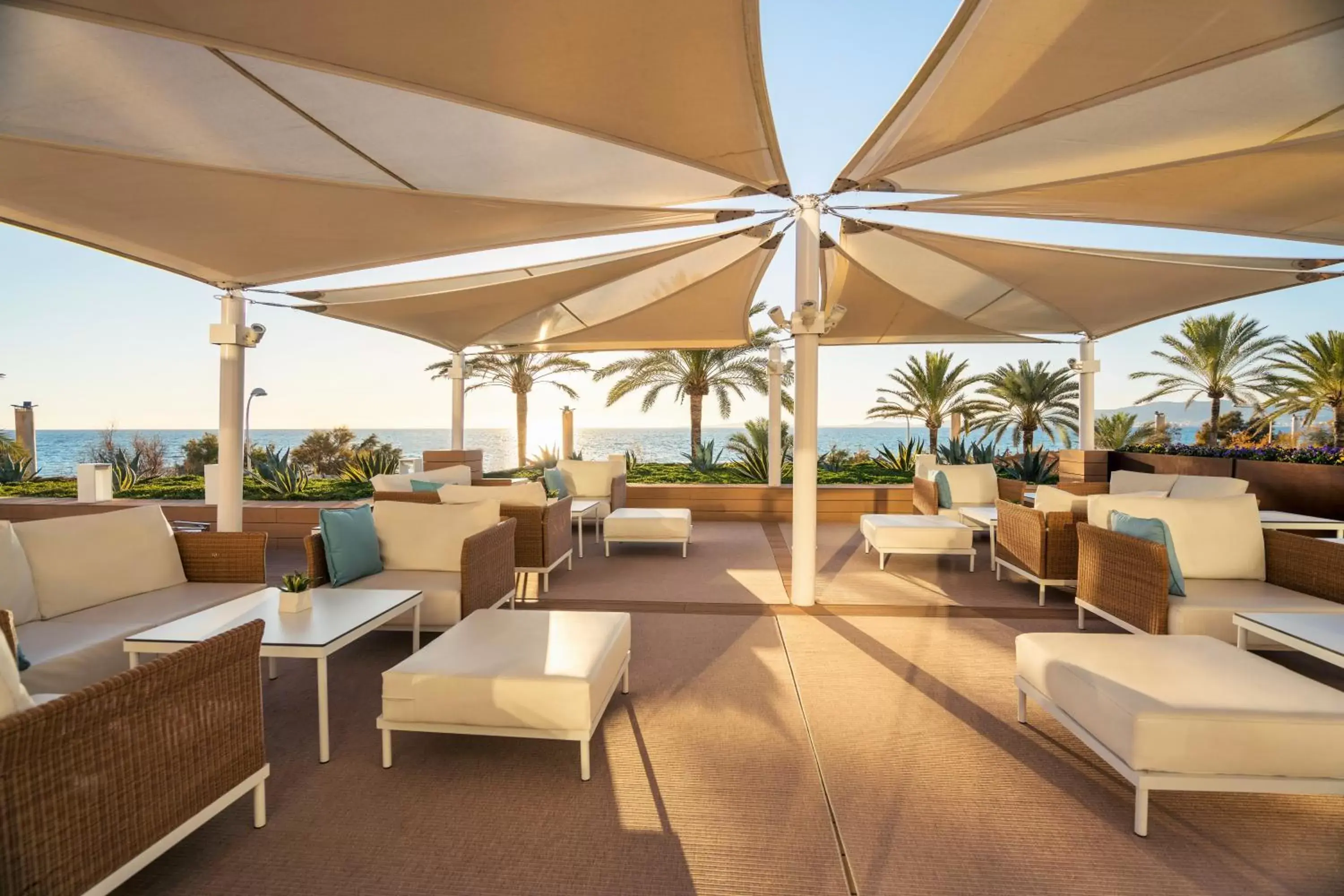 Lounge or bar in Iberostar Selection Playa de Palma