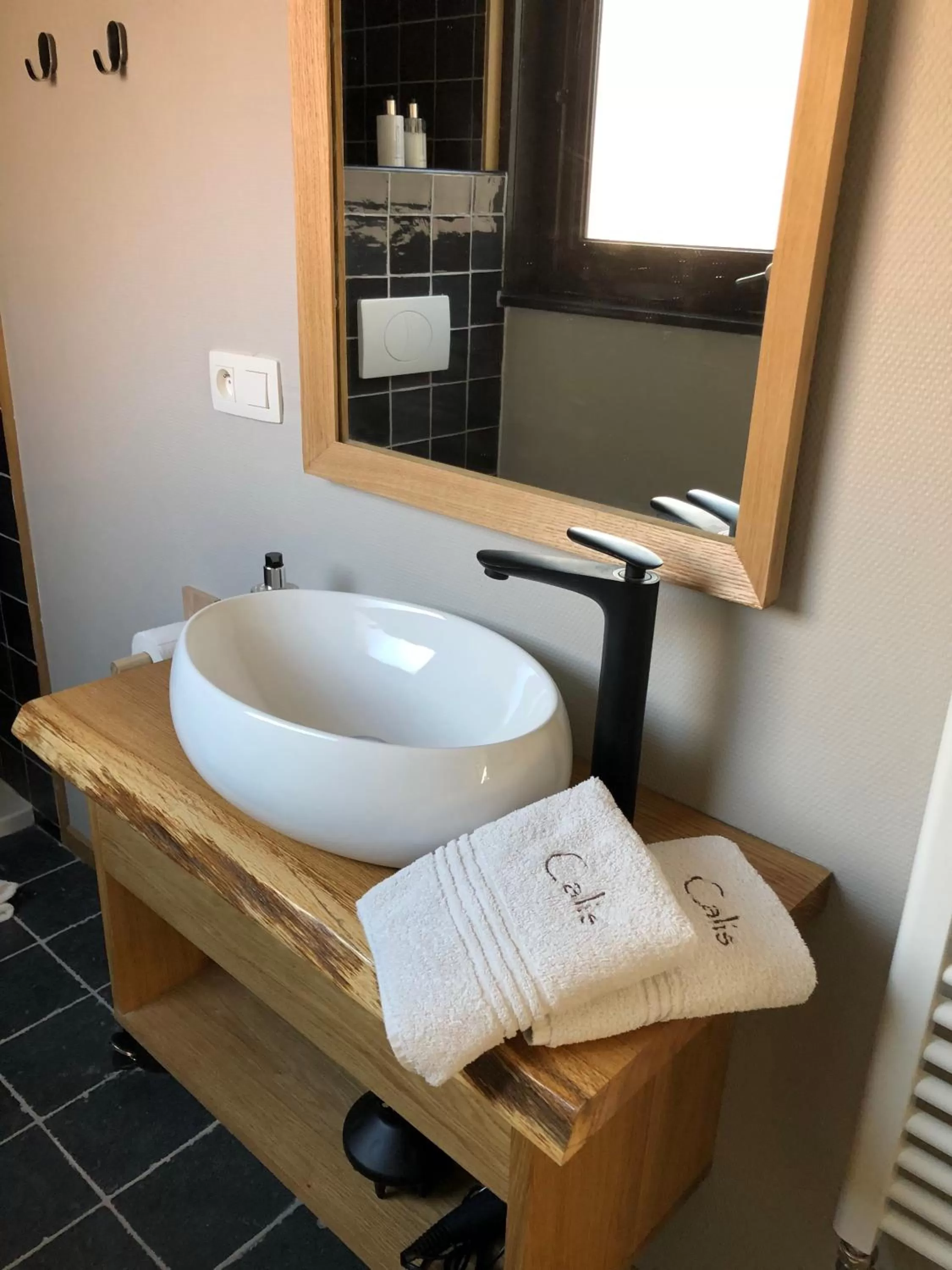 Bathroom in B&B Calis