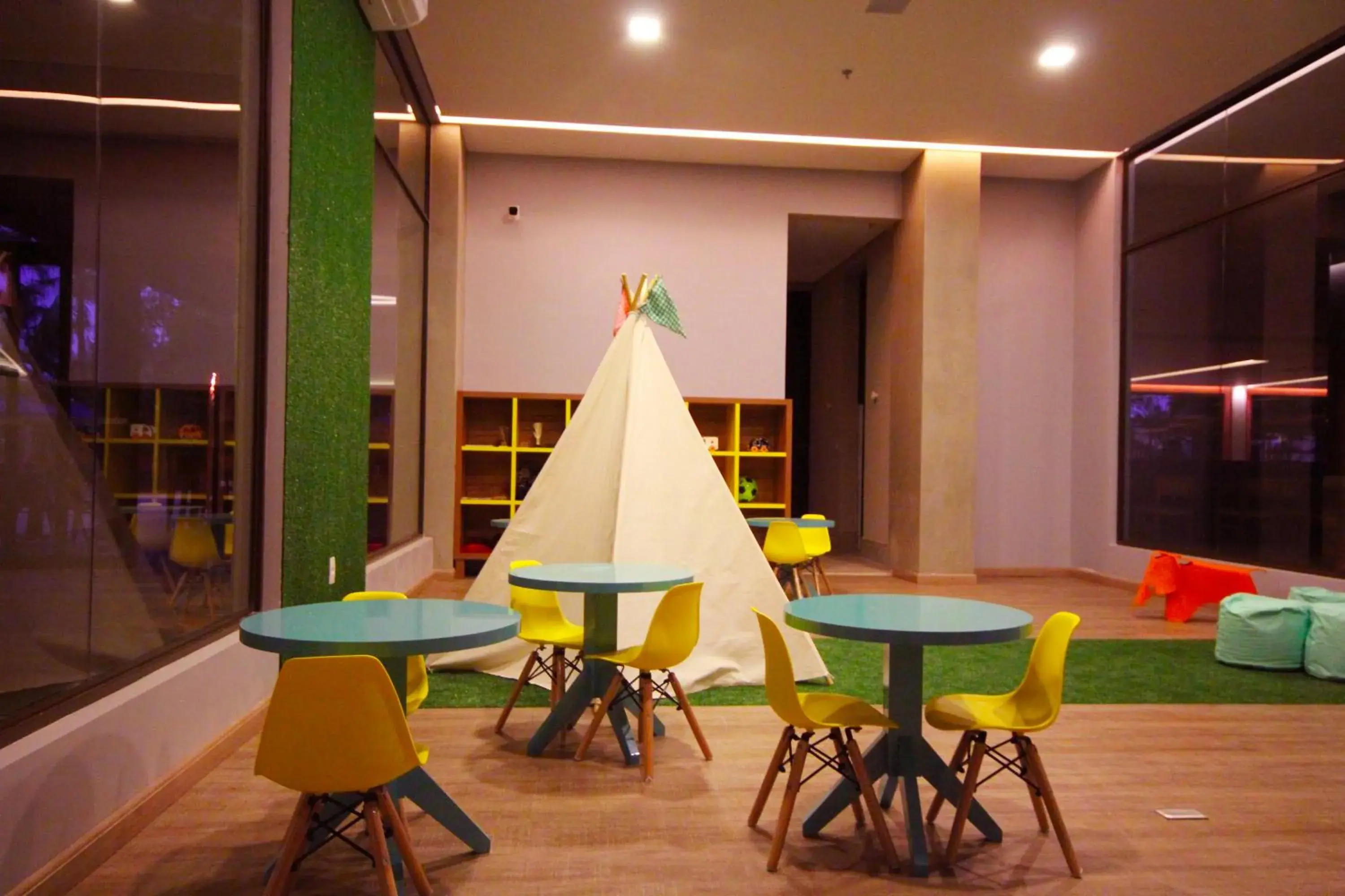 Kids's club in Hot Beach Resort