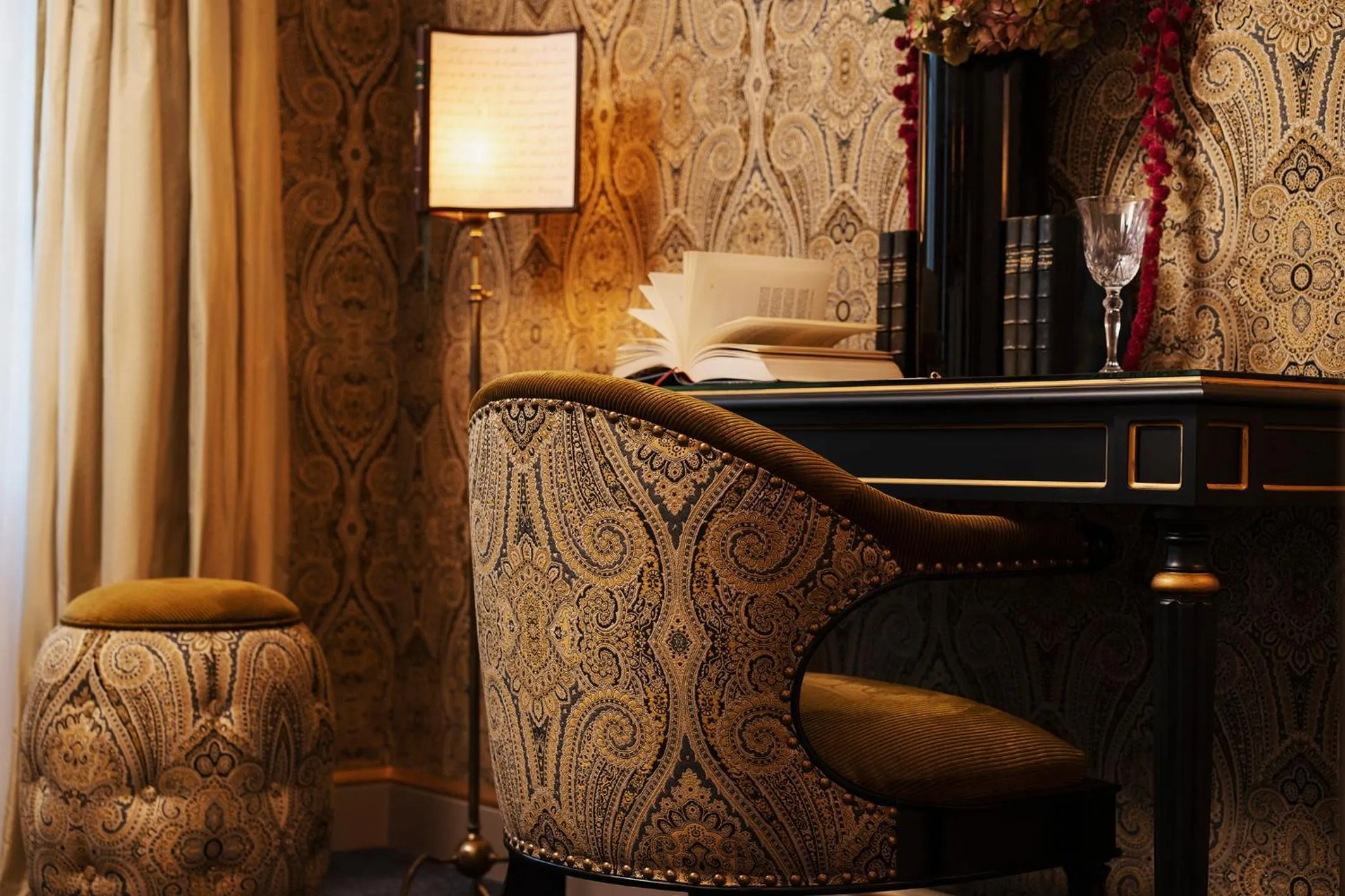 Seating area in Maison Proust, Hotel & Spa La Mer