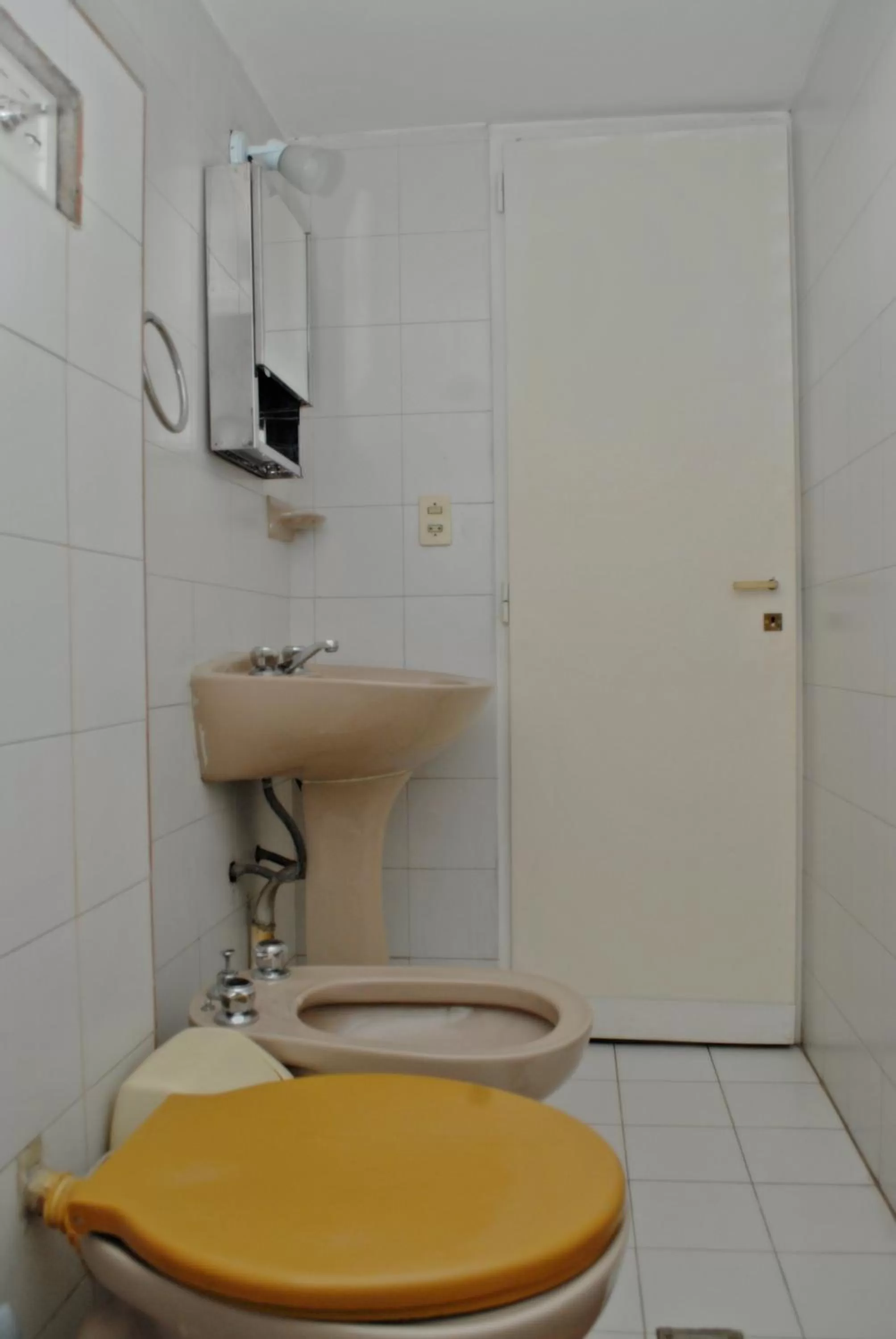 Shower in La Rojarilla