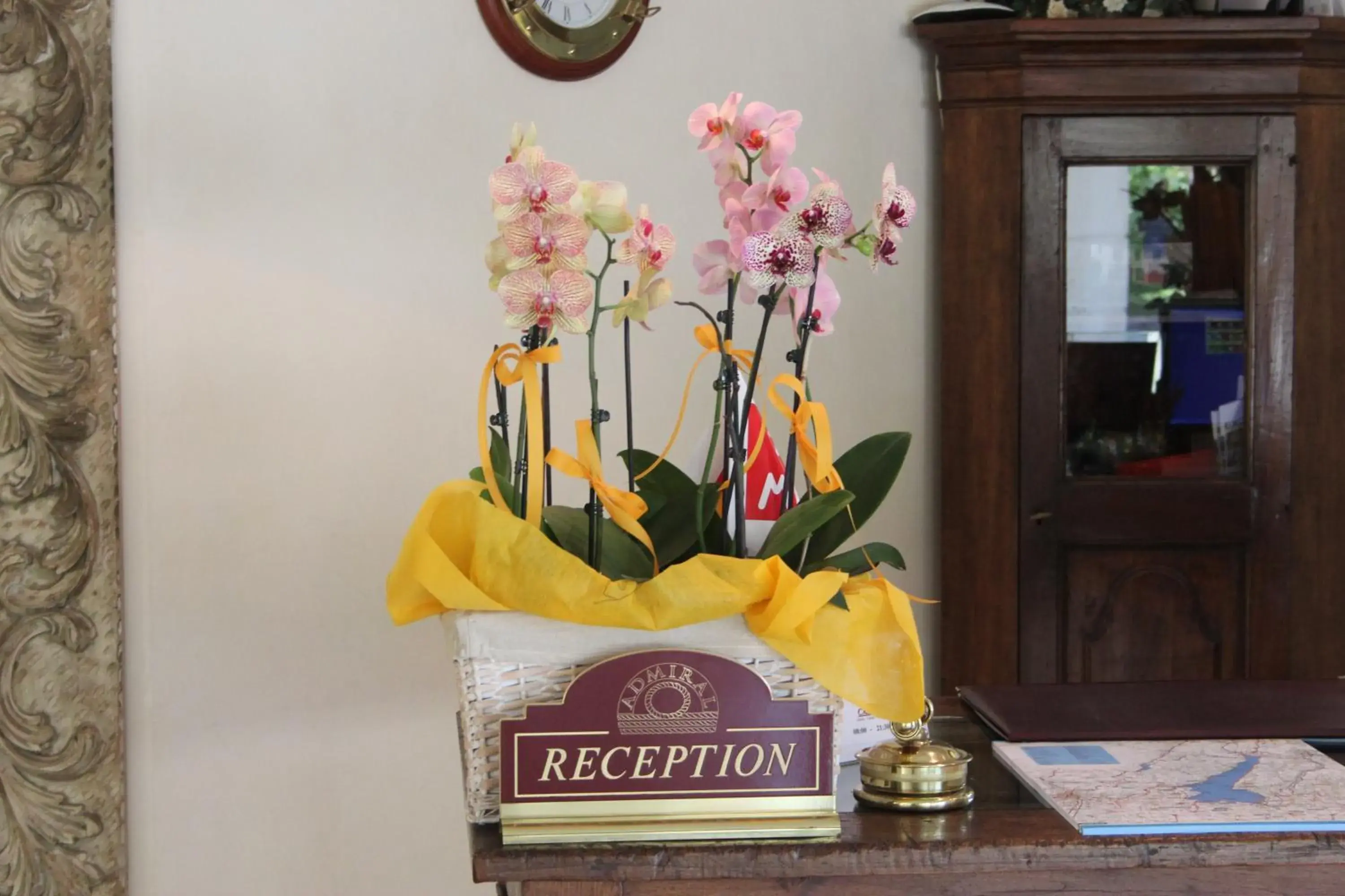 Lobby or reception in Admiral Hotel Villa Erme
