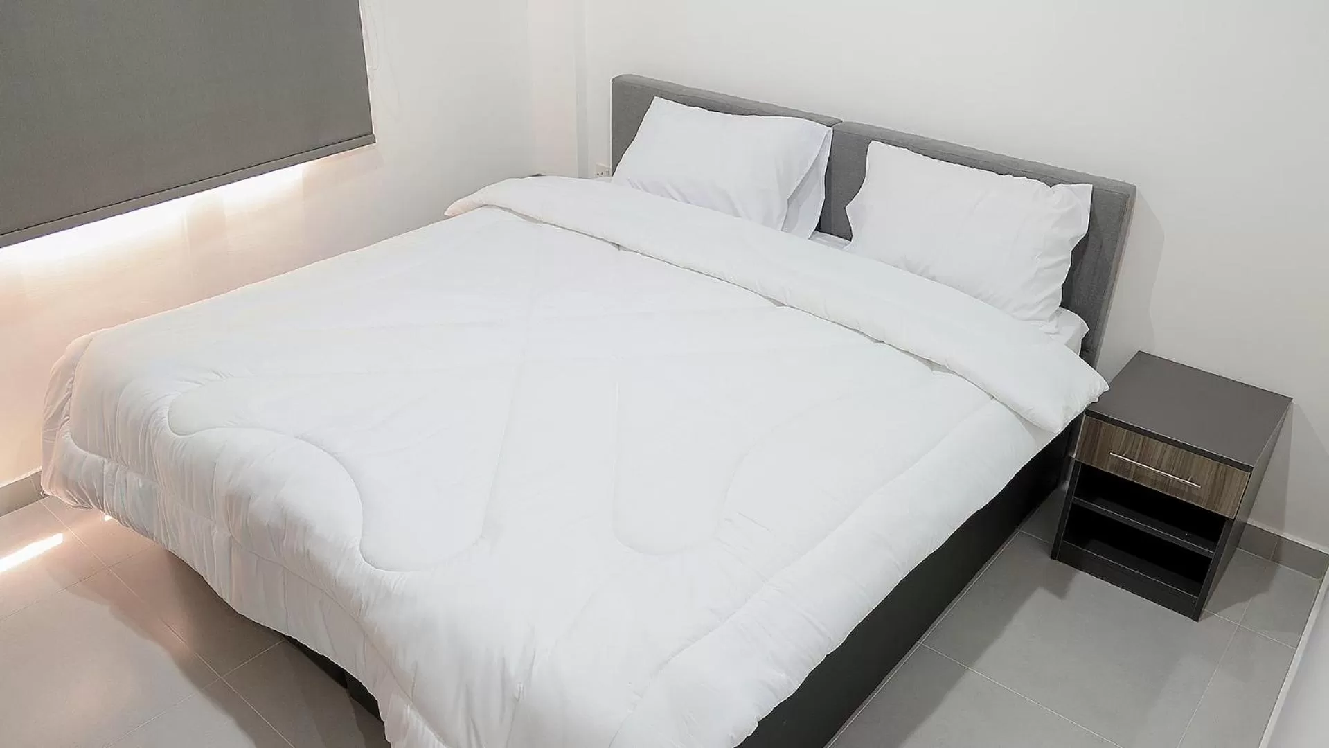 Bedroom, Bed in BHomed Salmiya