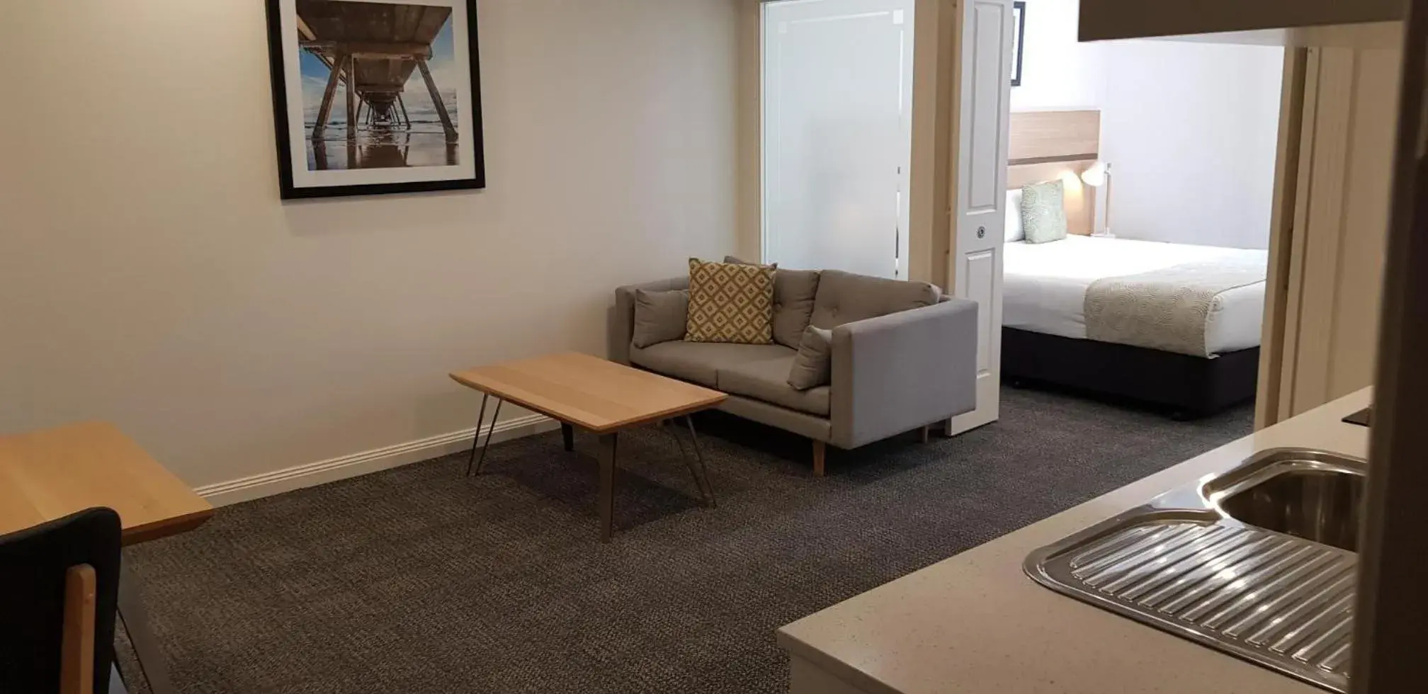 Living room, Seating Area in Quality Apartments Adelaide Central