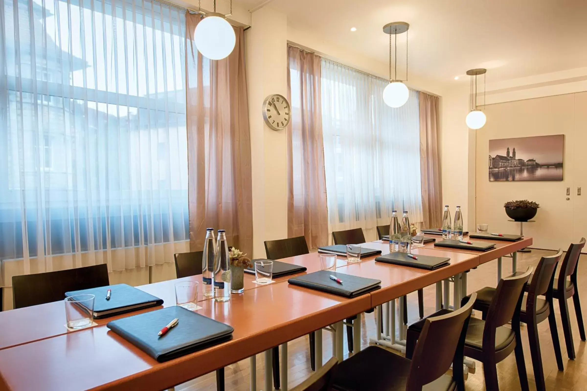 Meeting/conference room, Restaurant/Places to Eat in Leonardo Boutique Hotel Rigihof Zurich