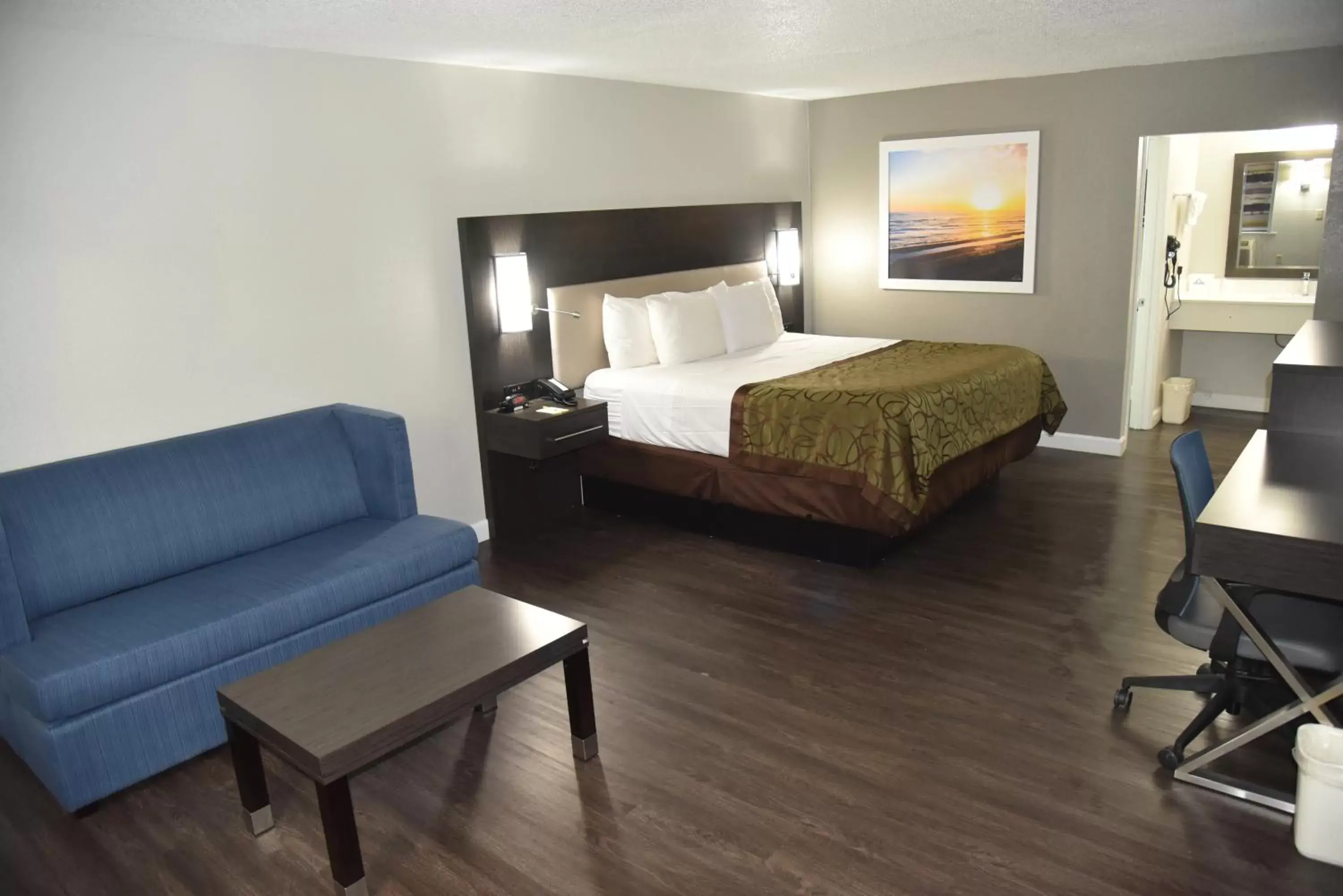 Bed in Days Inn by Wyndham Goose Creek