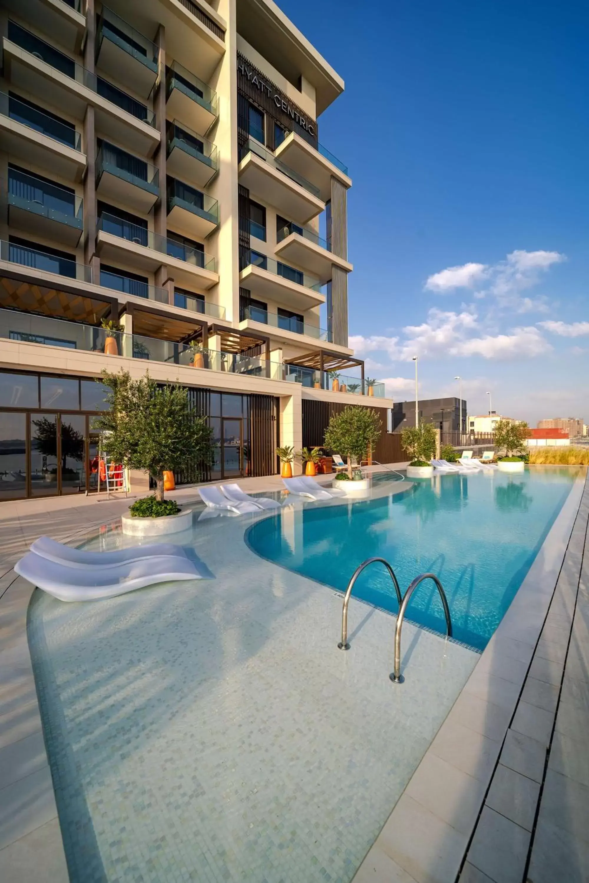 Pool view, Swimming Pool in Hyatt Centric Jumeirah Dubai