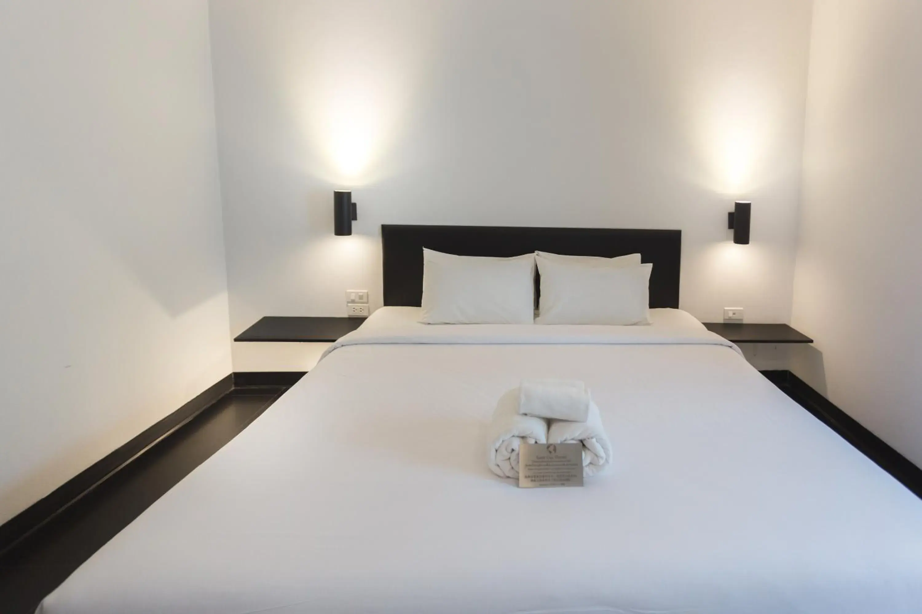 Standard Double Room - single occupancy in iWualai Hotel