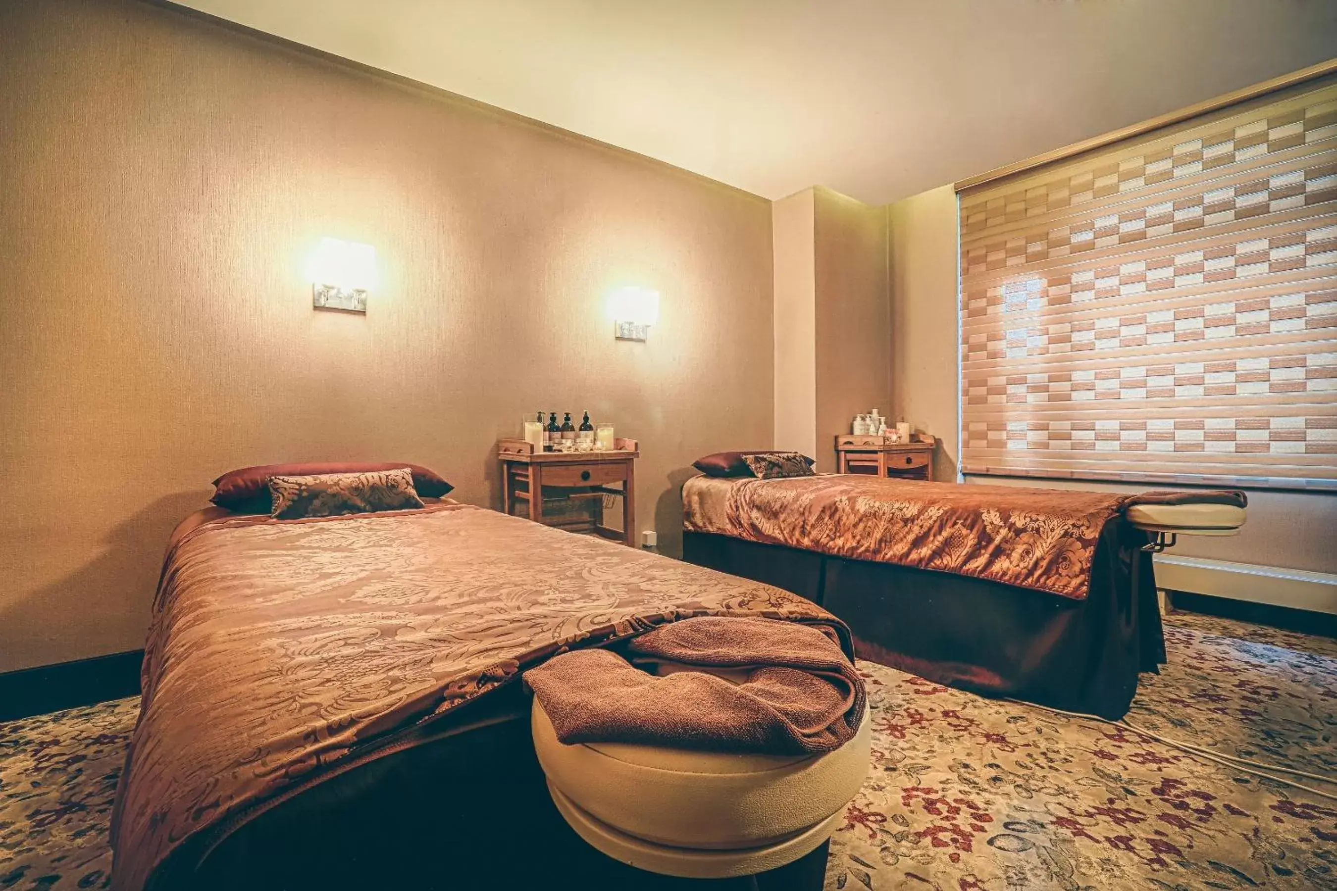 Massage, Bed in Best Western Premier Tuushin Hotel